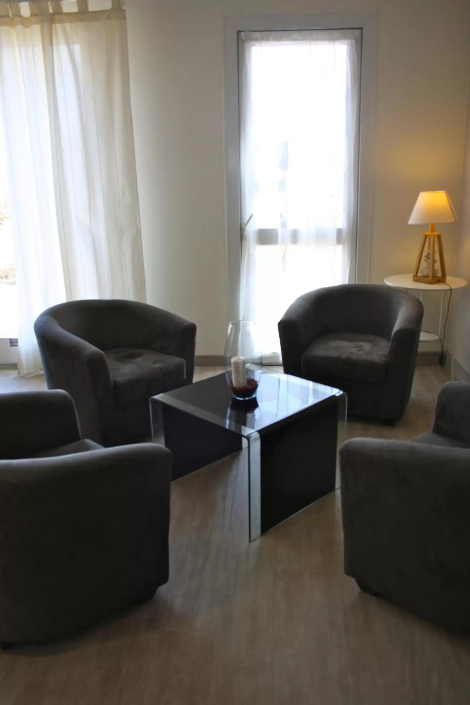 Living room, Seating Area in Fasthotel Vendome