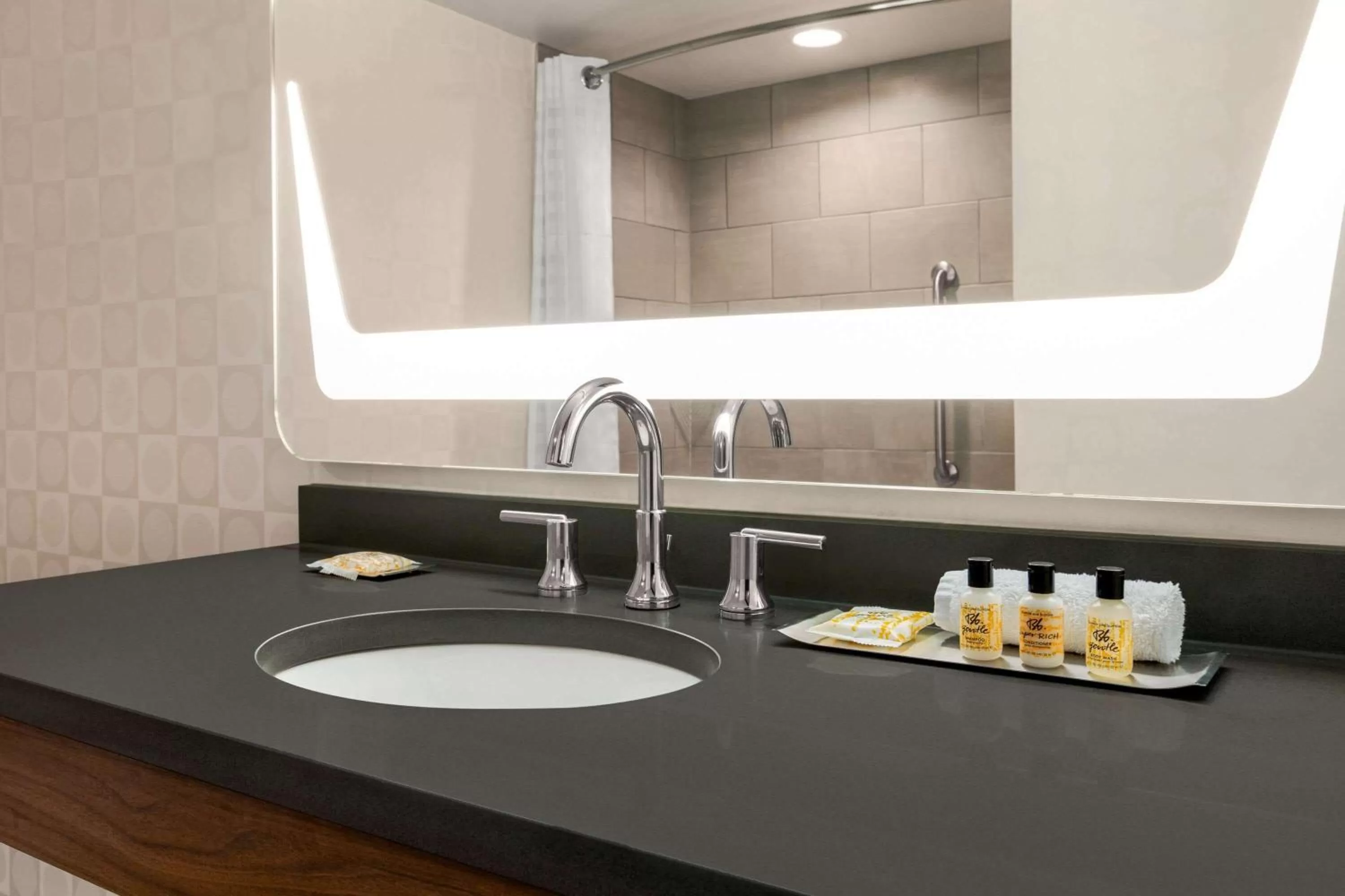 Bathroom in Wyndham Fort Smith City Center