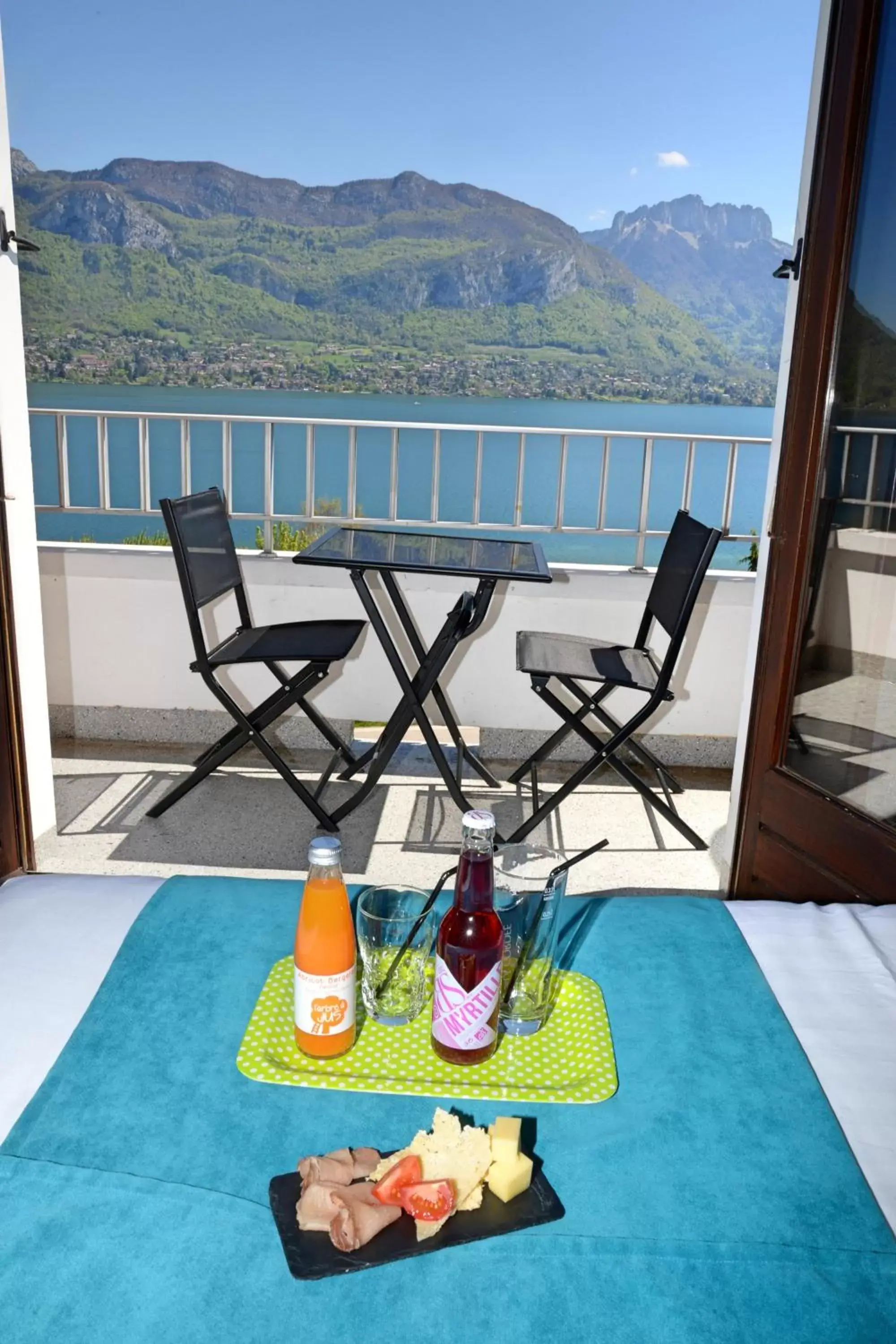 Balcony/Terrace in Hôtel Beauregard, The Originals Relais (Inter-Hotel)