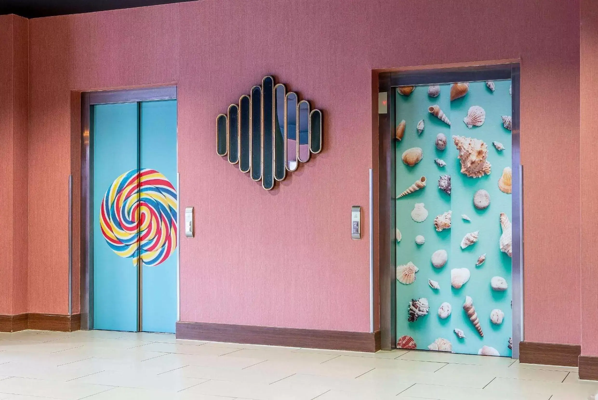 Facade/entrance in Waterfront Southport Hotel Facade/entrance in Waterfront Southport Hotel