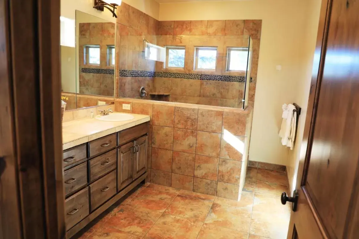 Bathroom in Zion Ponderosa Ranch Resort