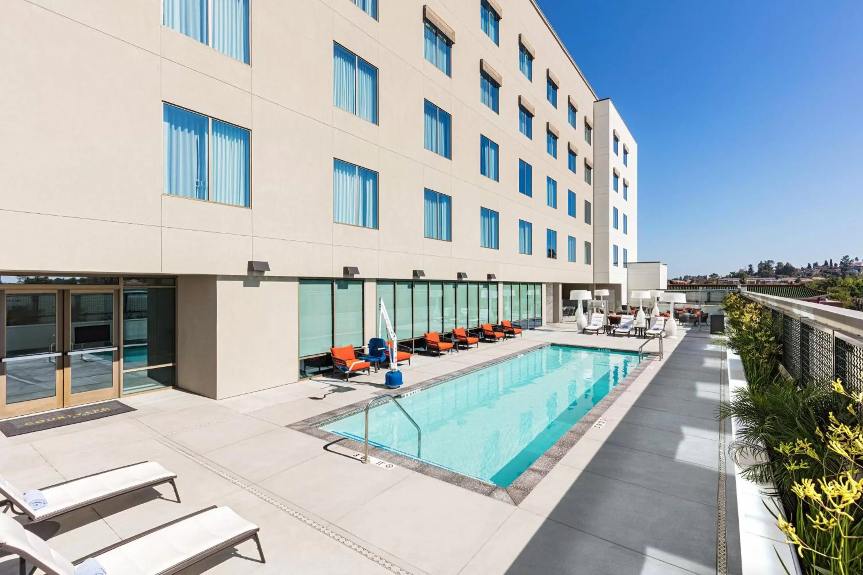 Swimming Pool in Courtyard by Marriott Los Angeles Monterey Park