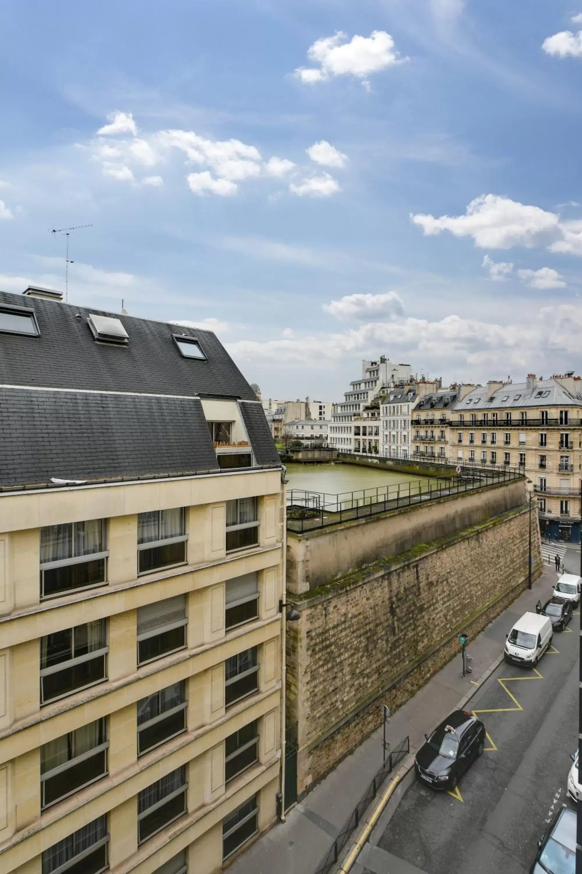 View (from property/room) in Louisa Hotel Paris