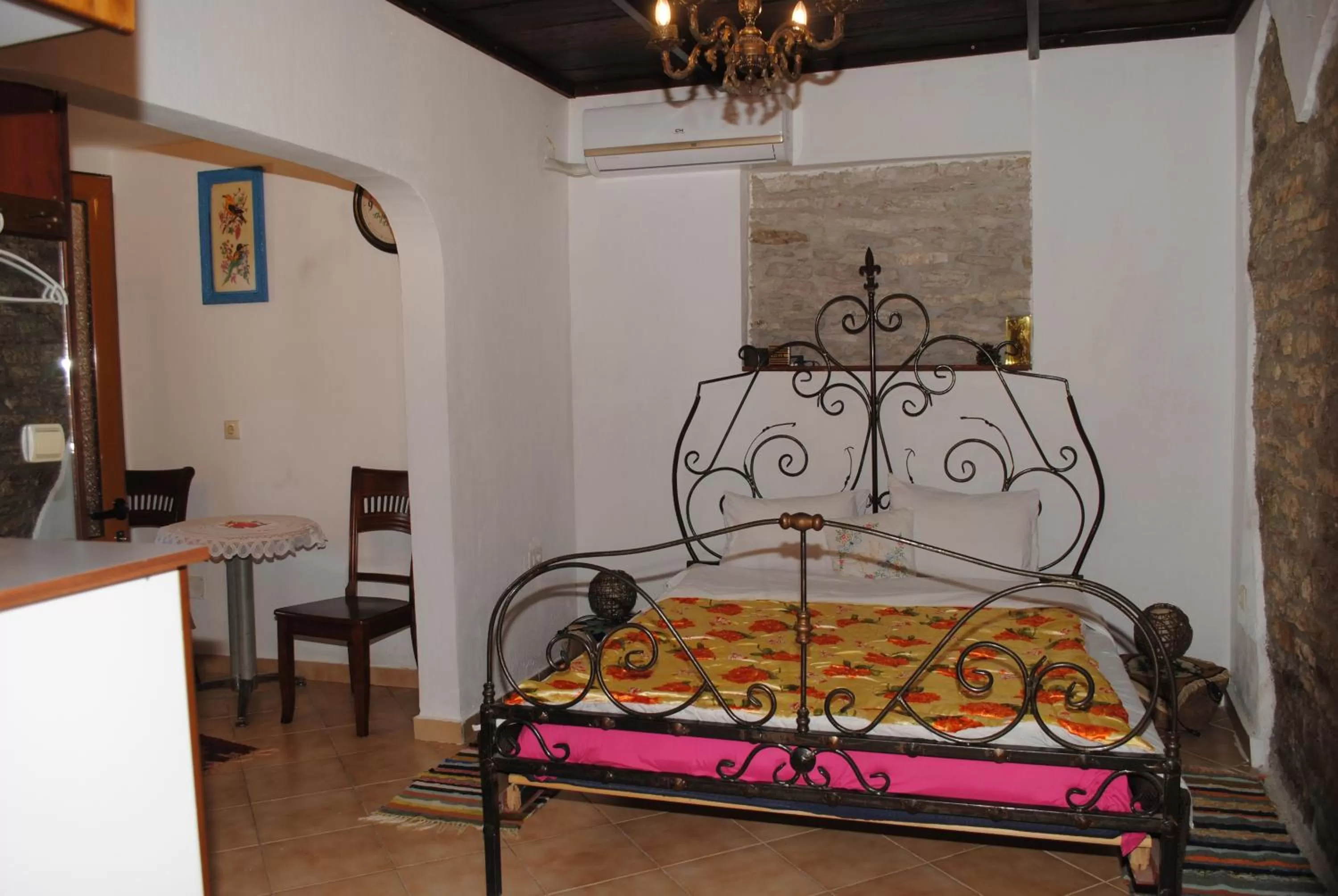 Bed in Guesthouse Mele