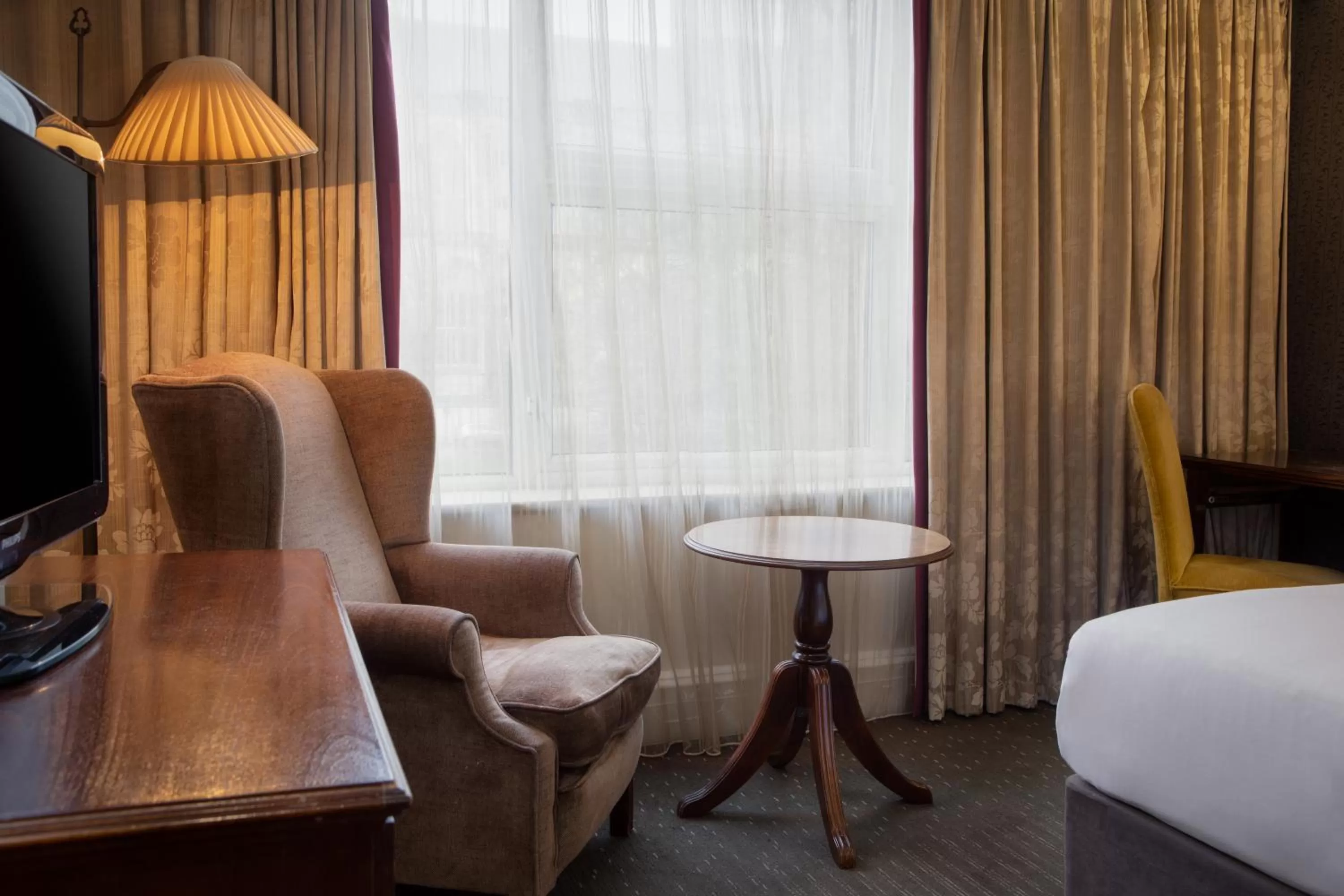 Bedroom, Bed in Winchester Wessex Hotel by Sunday