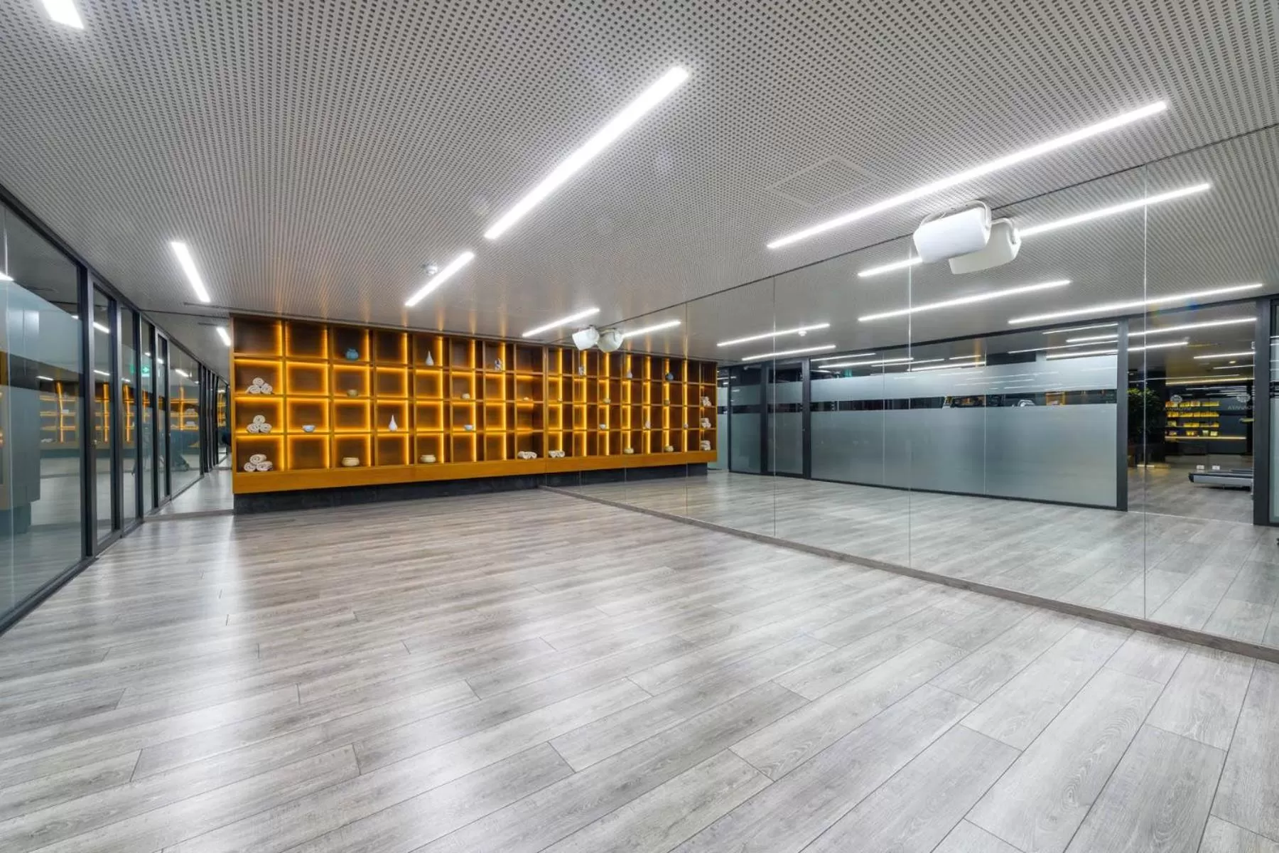 Fitness centre/facilities in Ajax Hotel