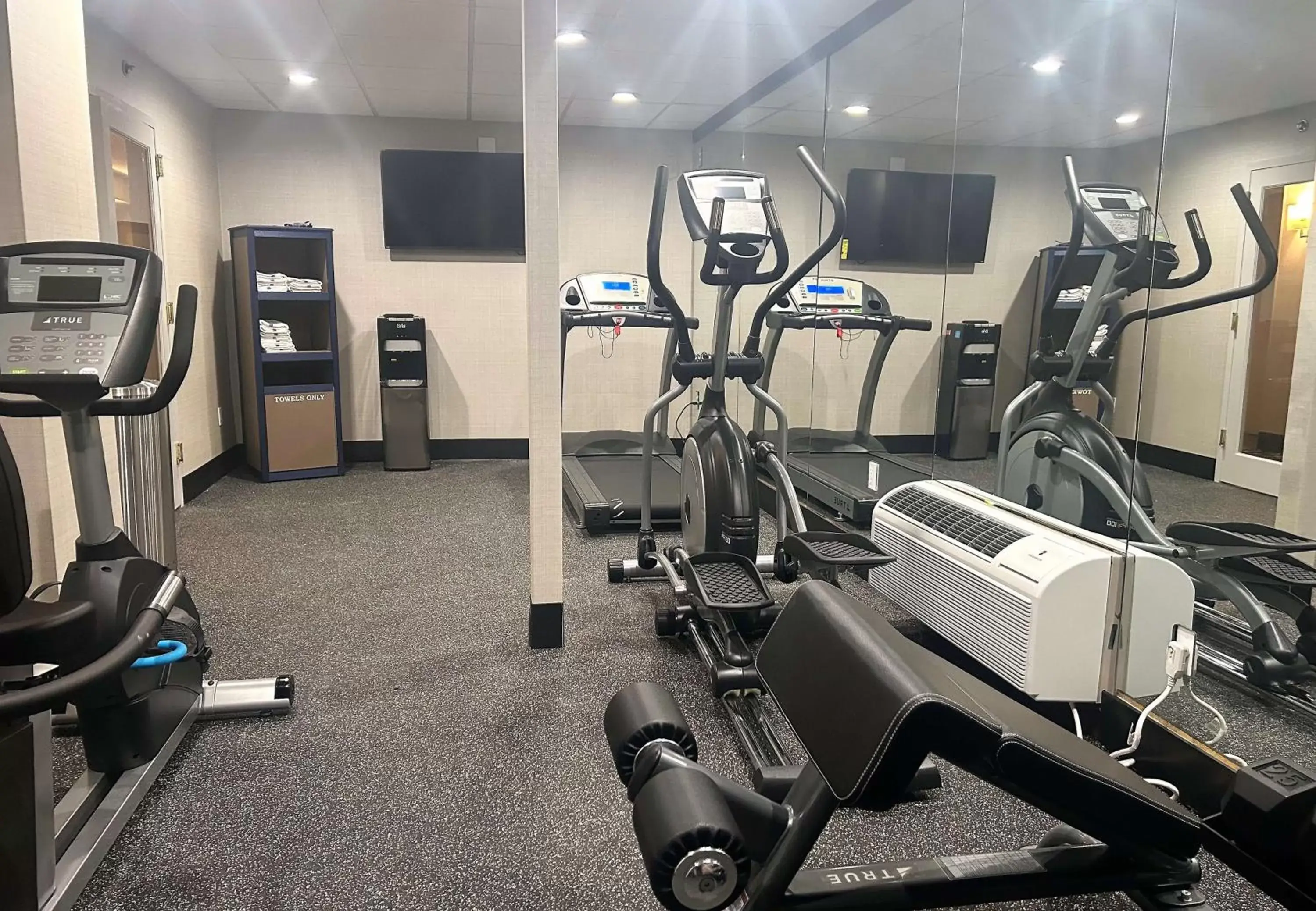 Fitness centre/facilities, Fitness Center/Facilities in Best Western Laurel