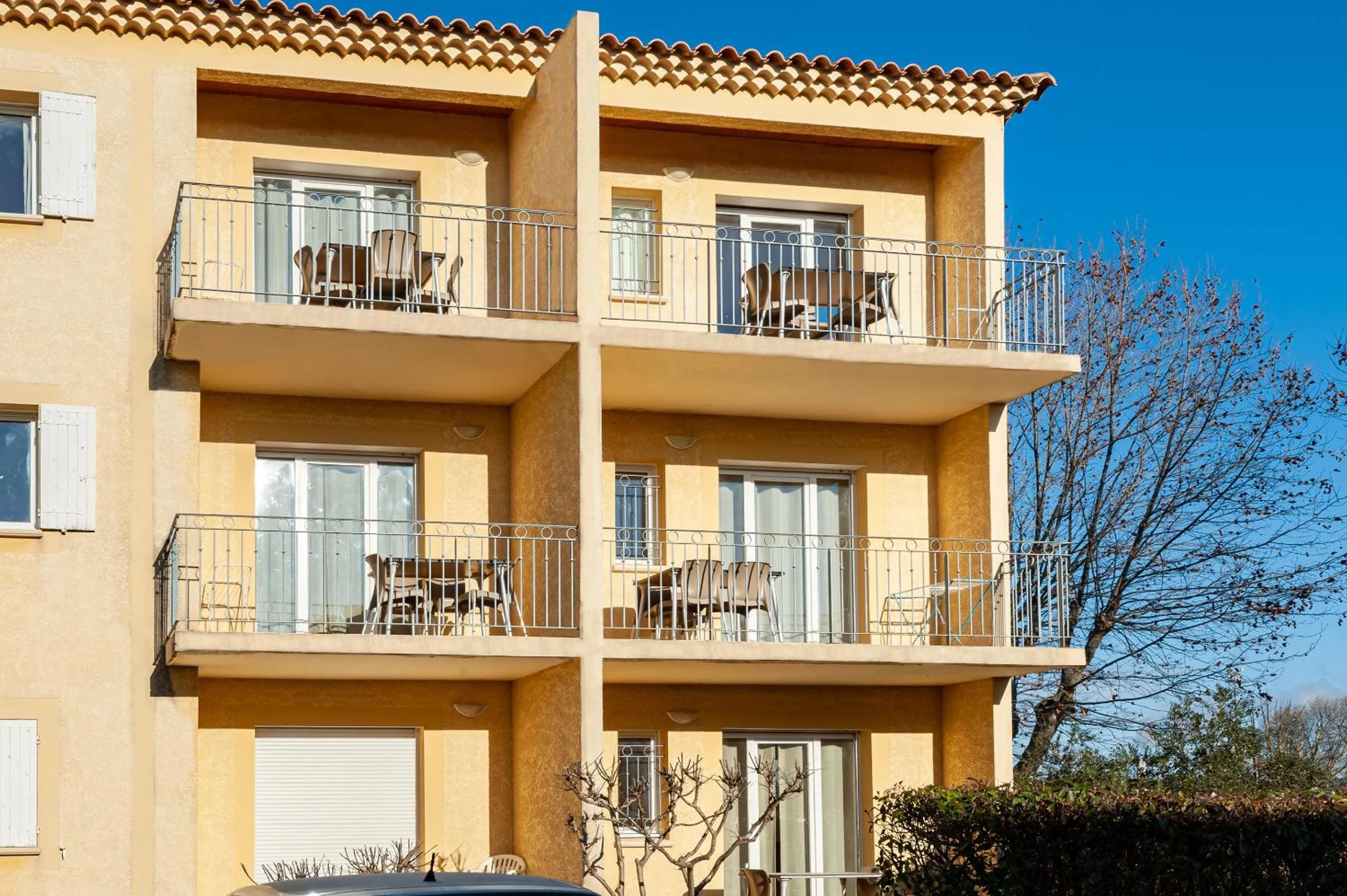 Property building in Residhotel Golf Grand Avignon