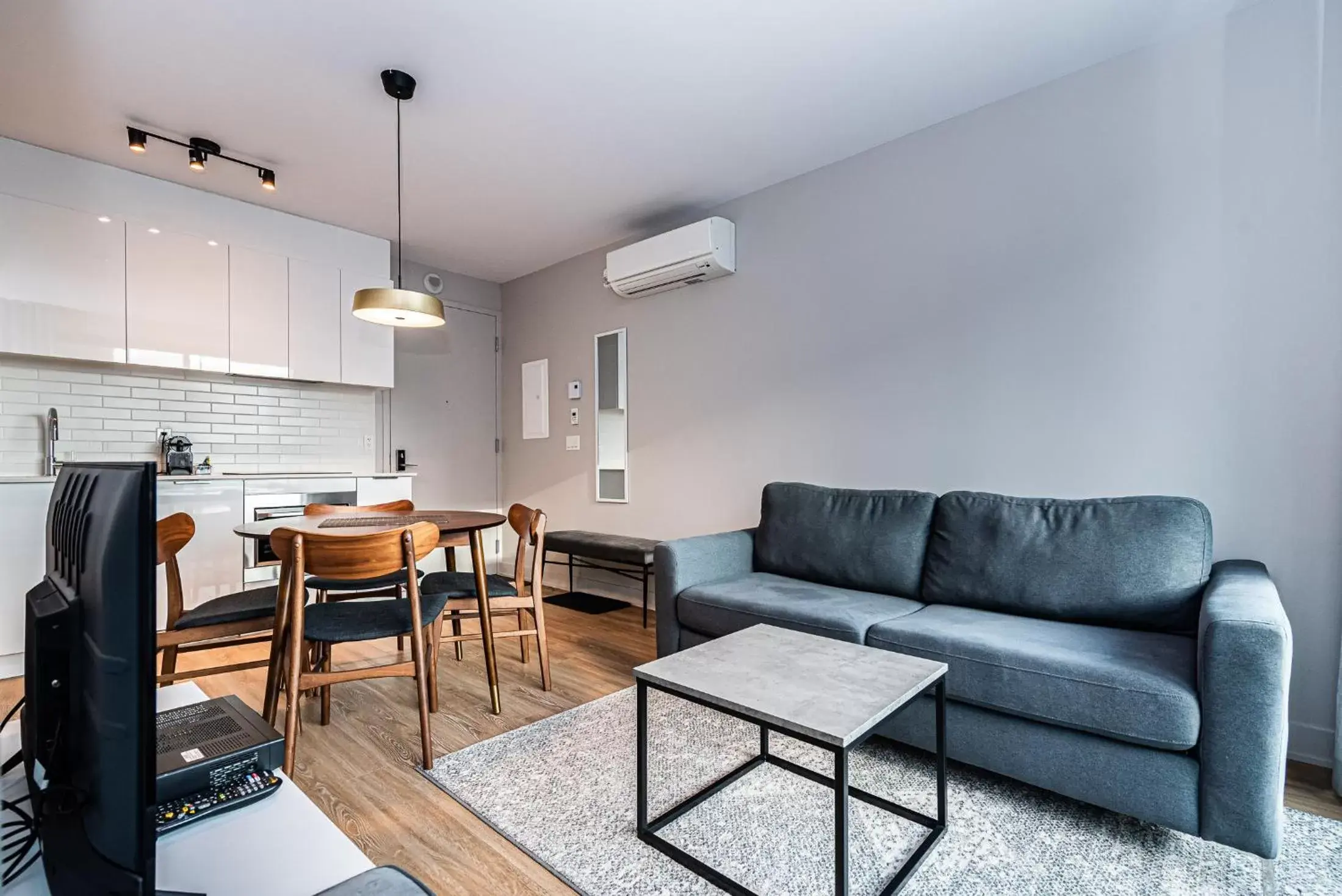 Living room, Seating Area in WRFY Griffintown Apartment