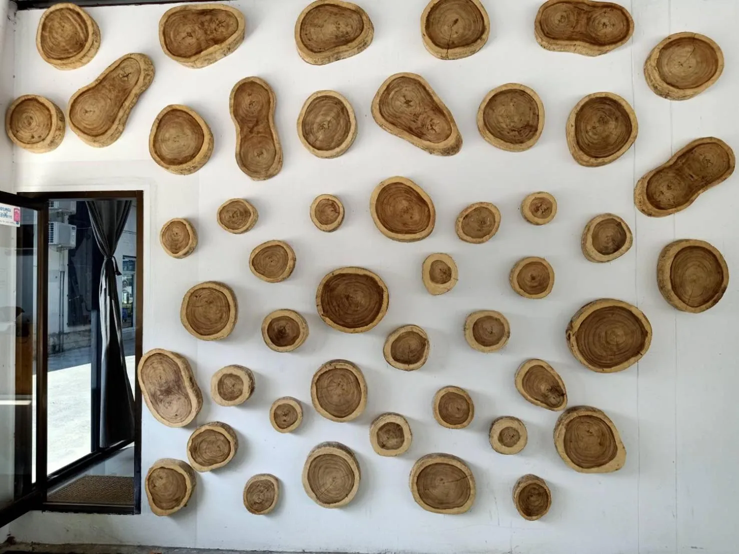 Decorative detail in Lamoon Boutique Hotel