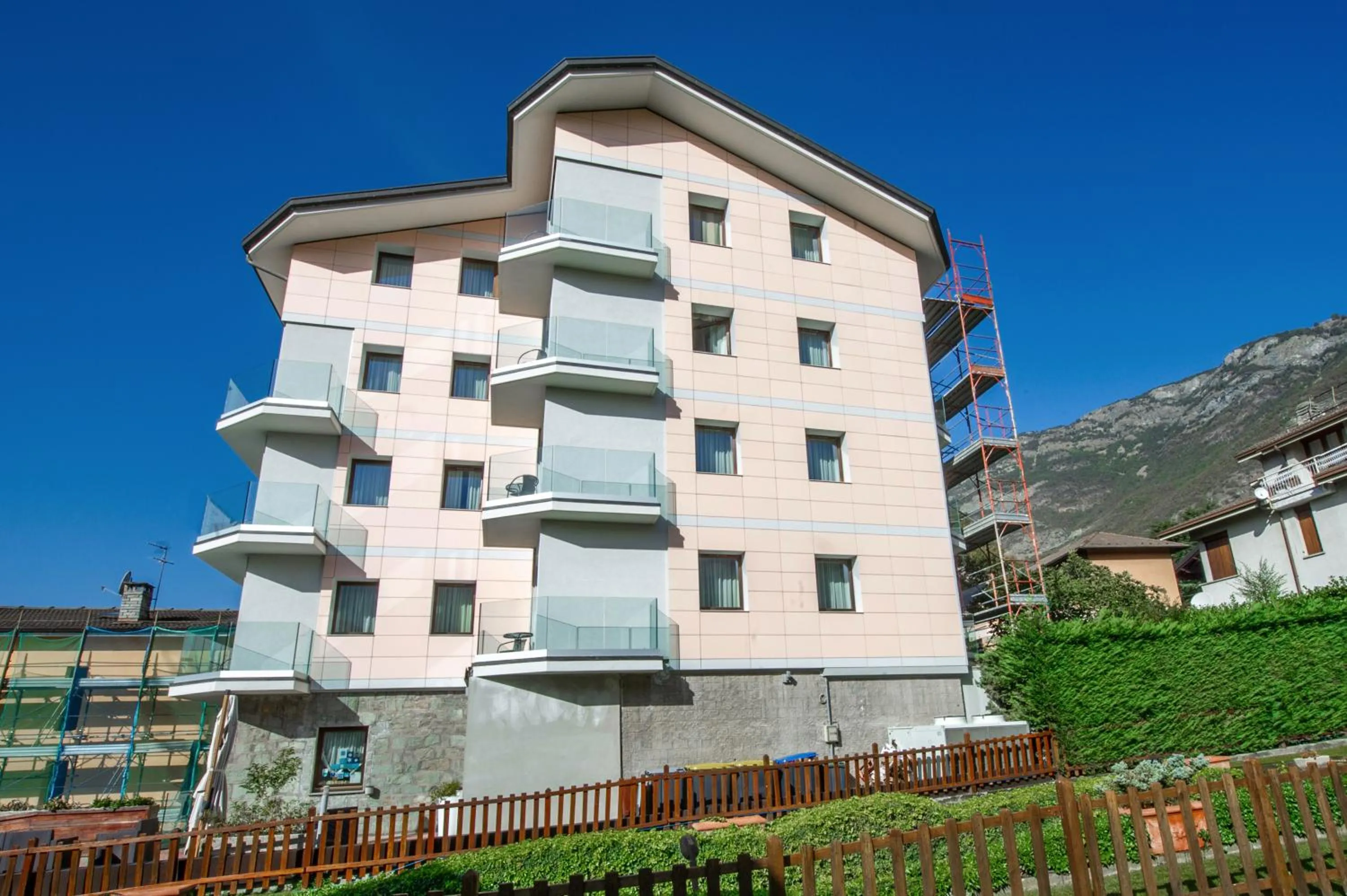 Property building in Hotel Au Soleil