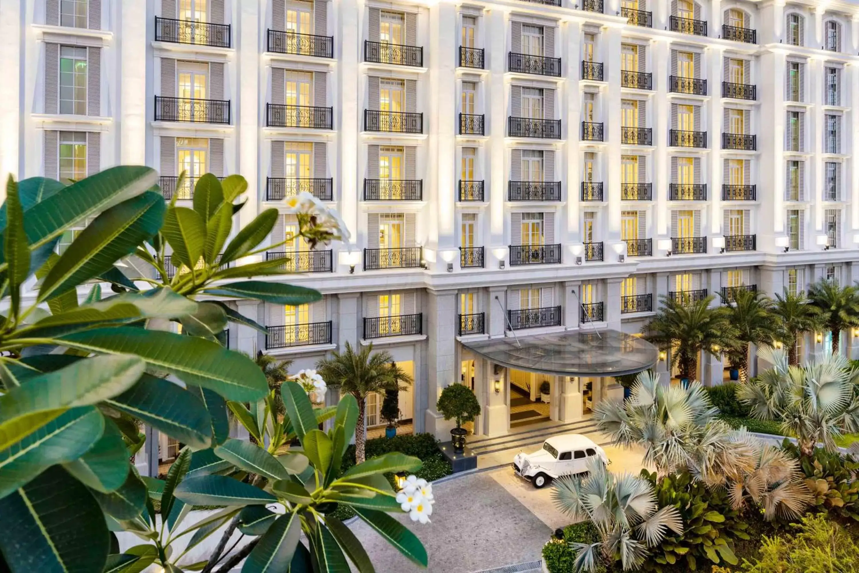 Property building in Mia Saigon – Luxury Boutique Hotel Property building in Mia Saigon – Luxury Boutique Hotel