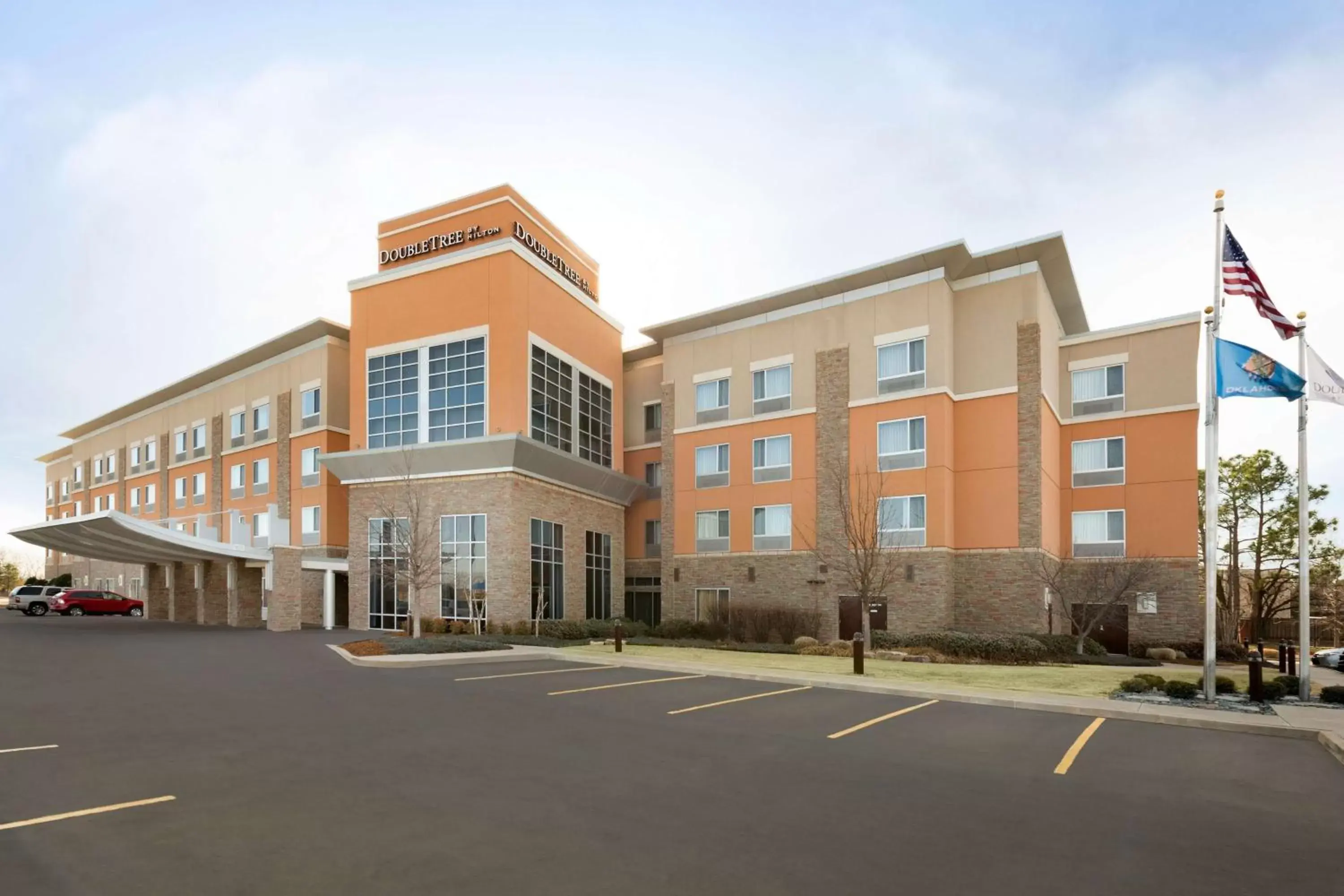 Property Building in DoubleTree by Hilton Hotel Oklahoma City Airport