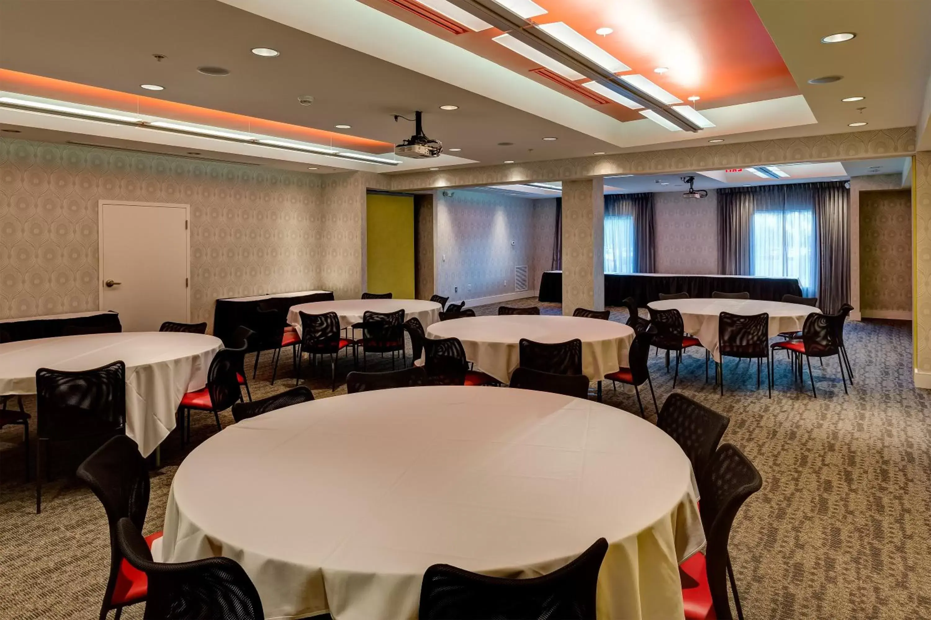 Meeting/conference room, Banquet Facilities in Hotel Indigo Columbus Architectural Center, an IHG Hotel