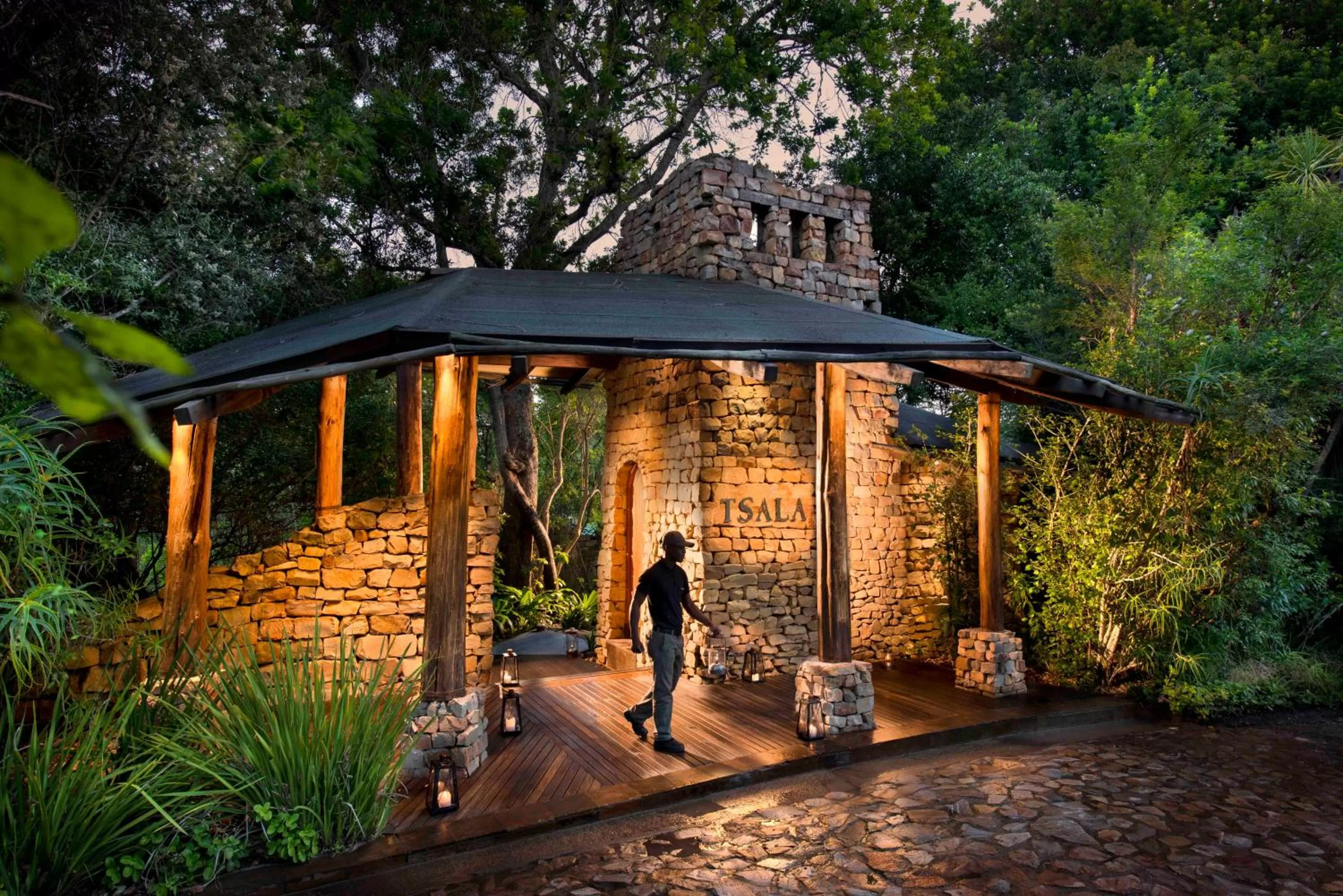 Staff in Tsala Treetop Lodge