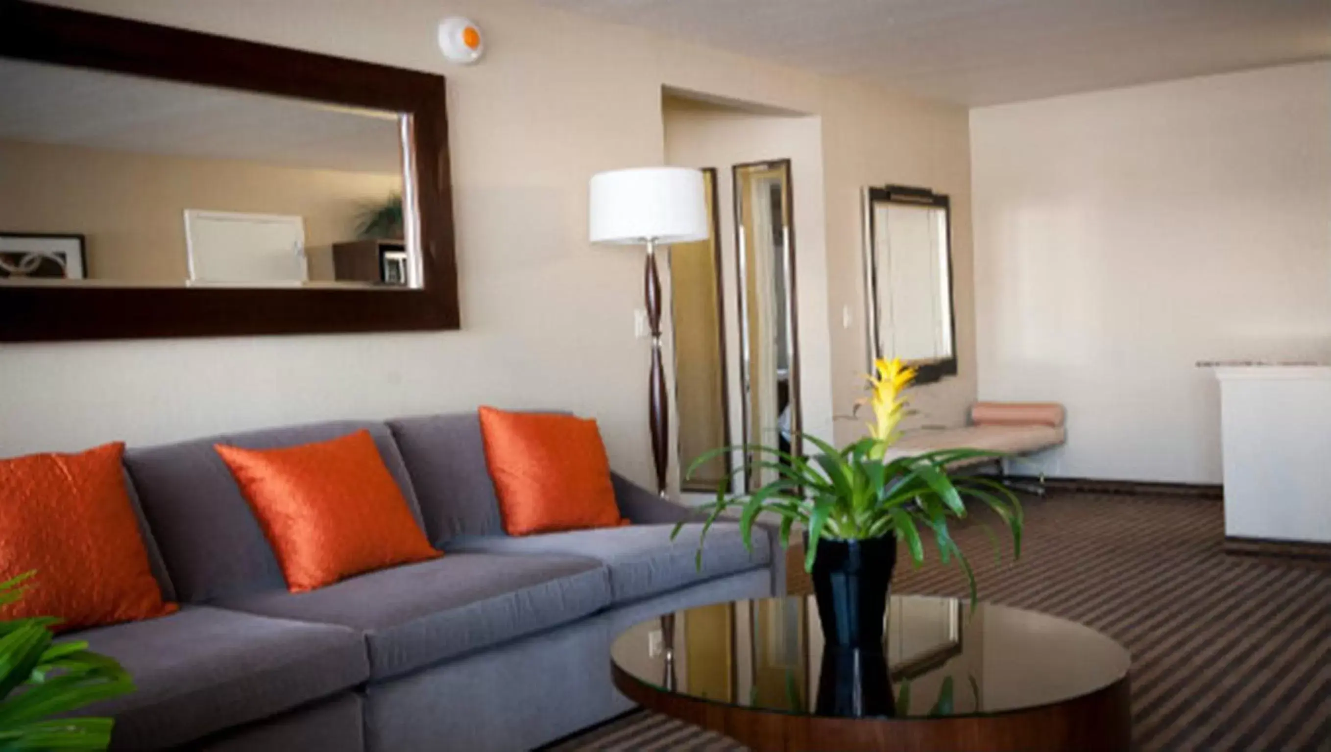 Living room, Seating Area in Ramada by Wyndham Venice Hotel Venezia