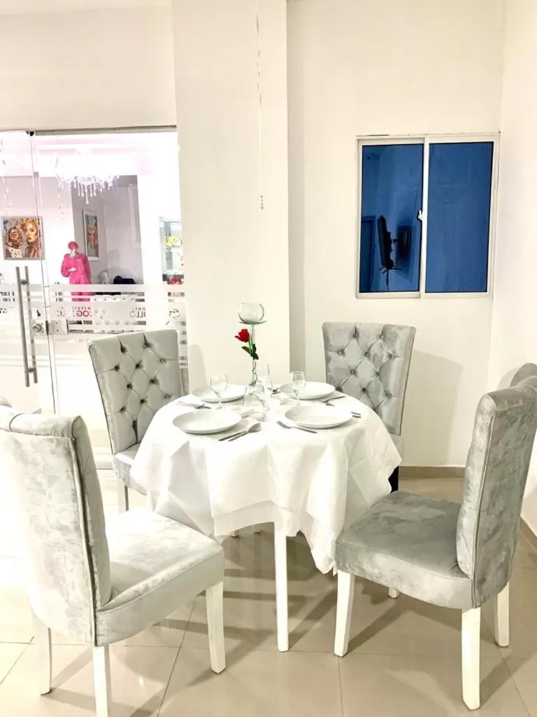 Restaurant/places to eat in Hotel Platinum Barranquilla