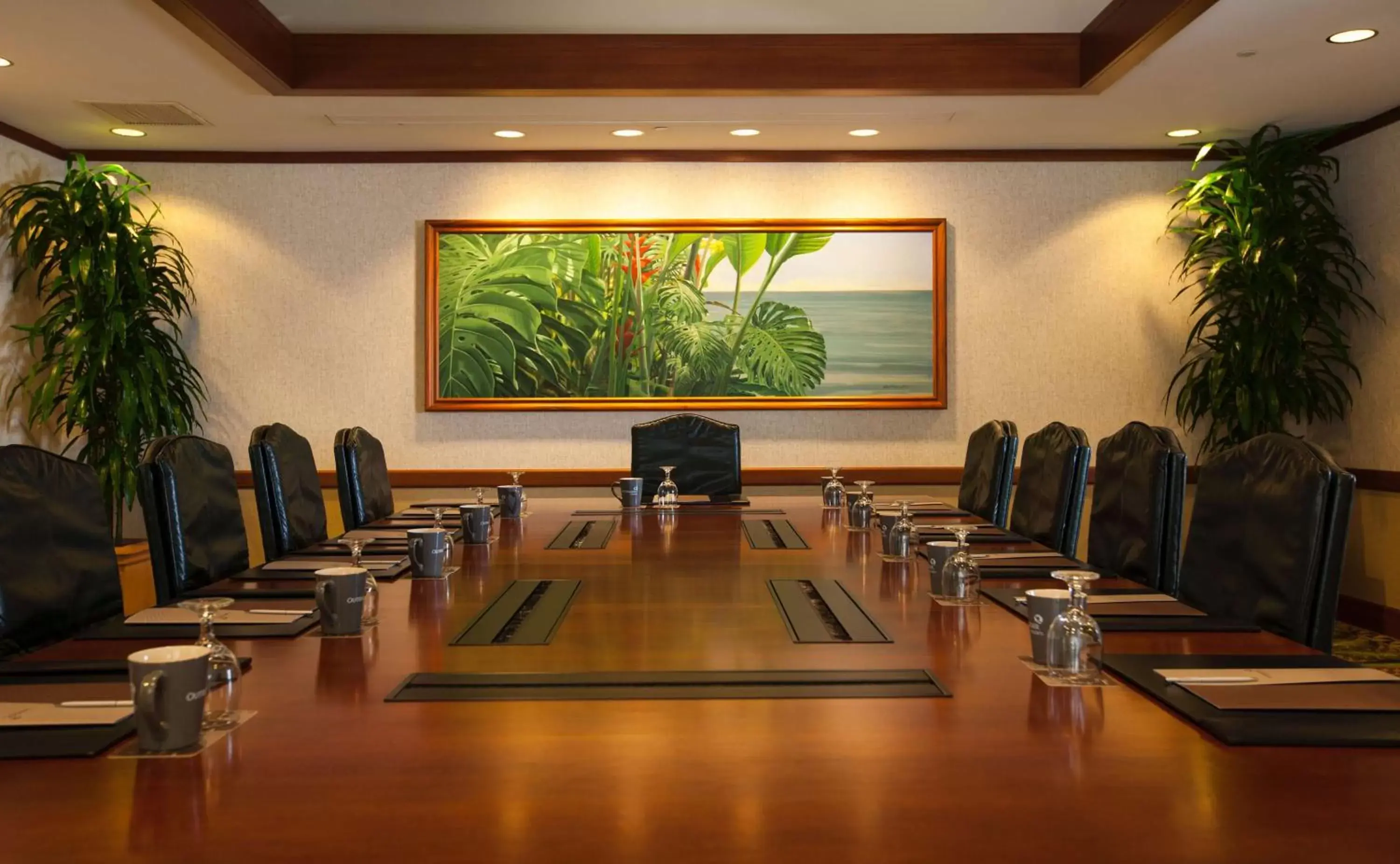 Meeting/conference room in OUTRIGGER Waikiki Beach Resort