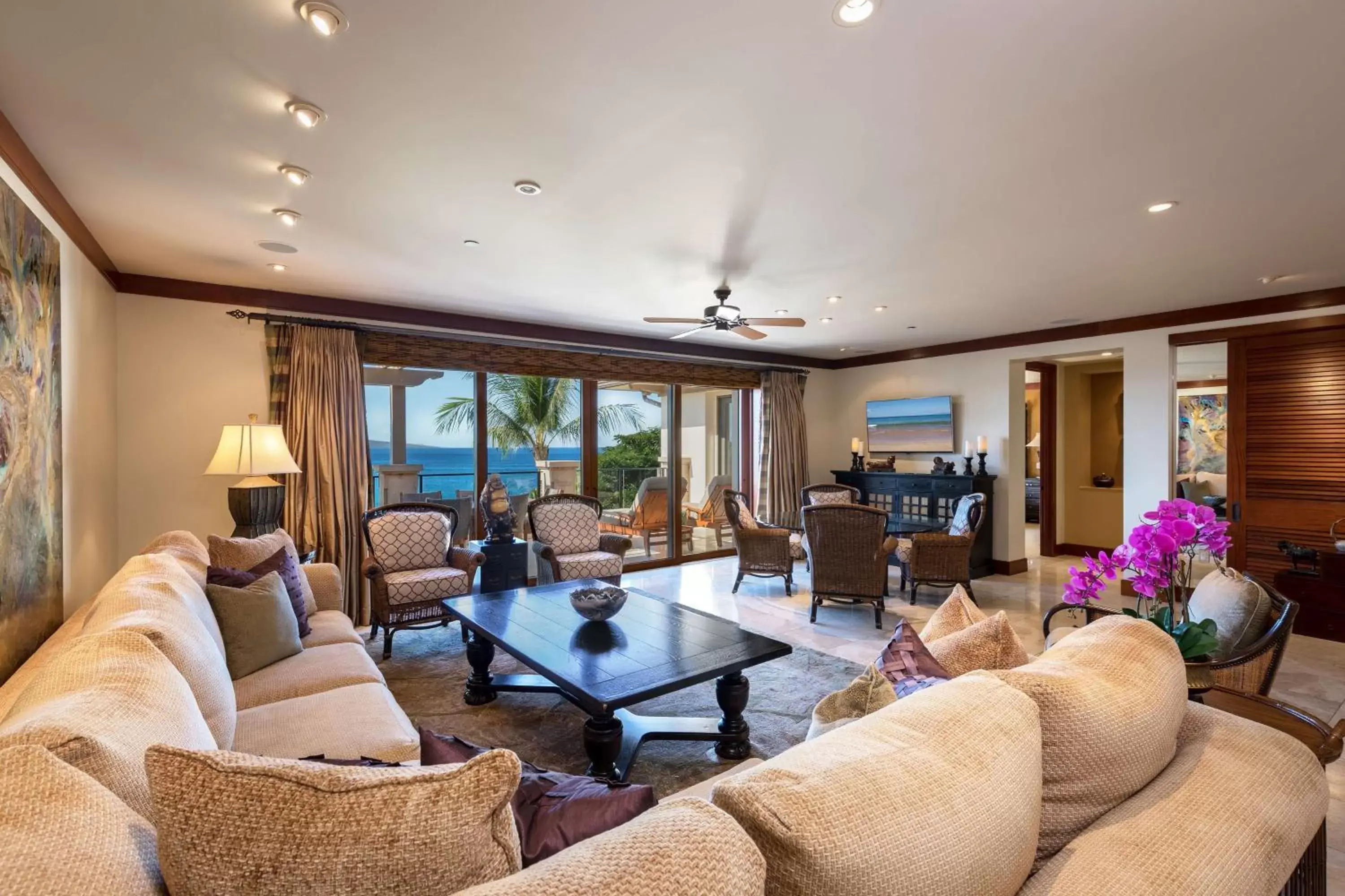 Photo of the whole room, Seating Area in Wailea Beach Villas, a Destination by Hyatt Residence