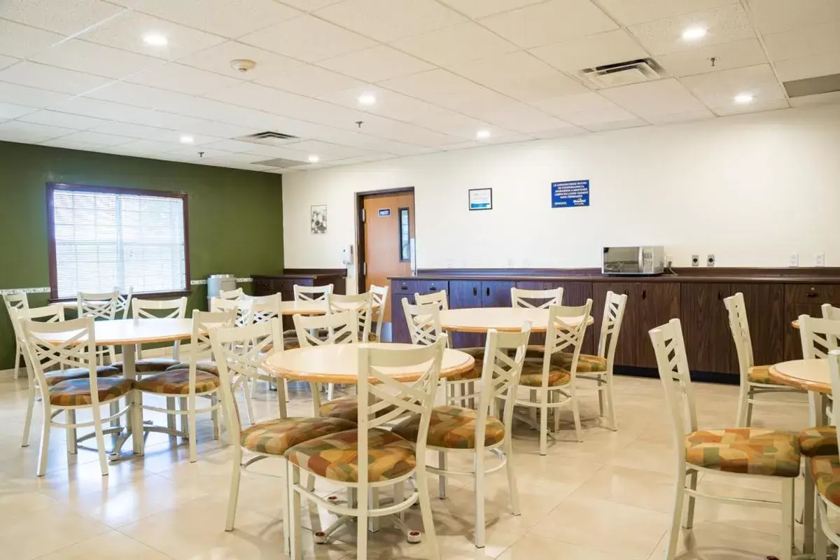 Restaurant/Places to Eat in Microtel Inn and Suites by Wyndham Ciudad Juarez, US Consulate