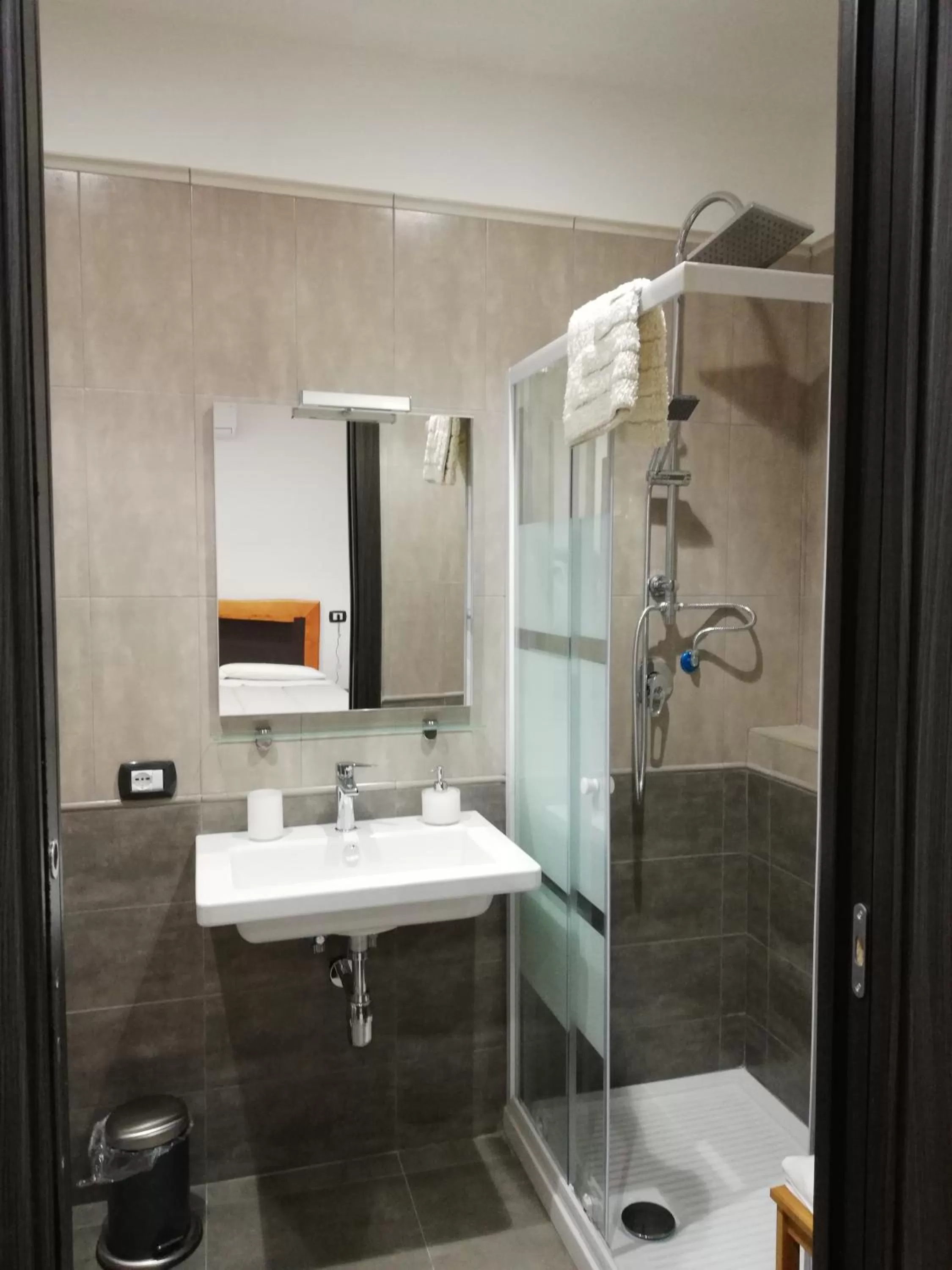 Bathroom in B&B Controtempo