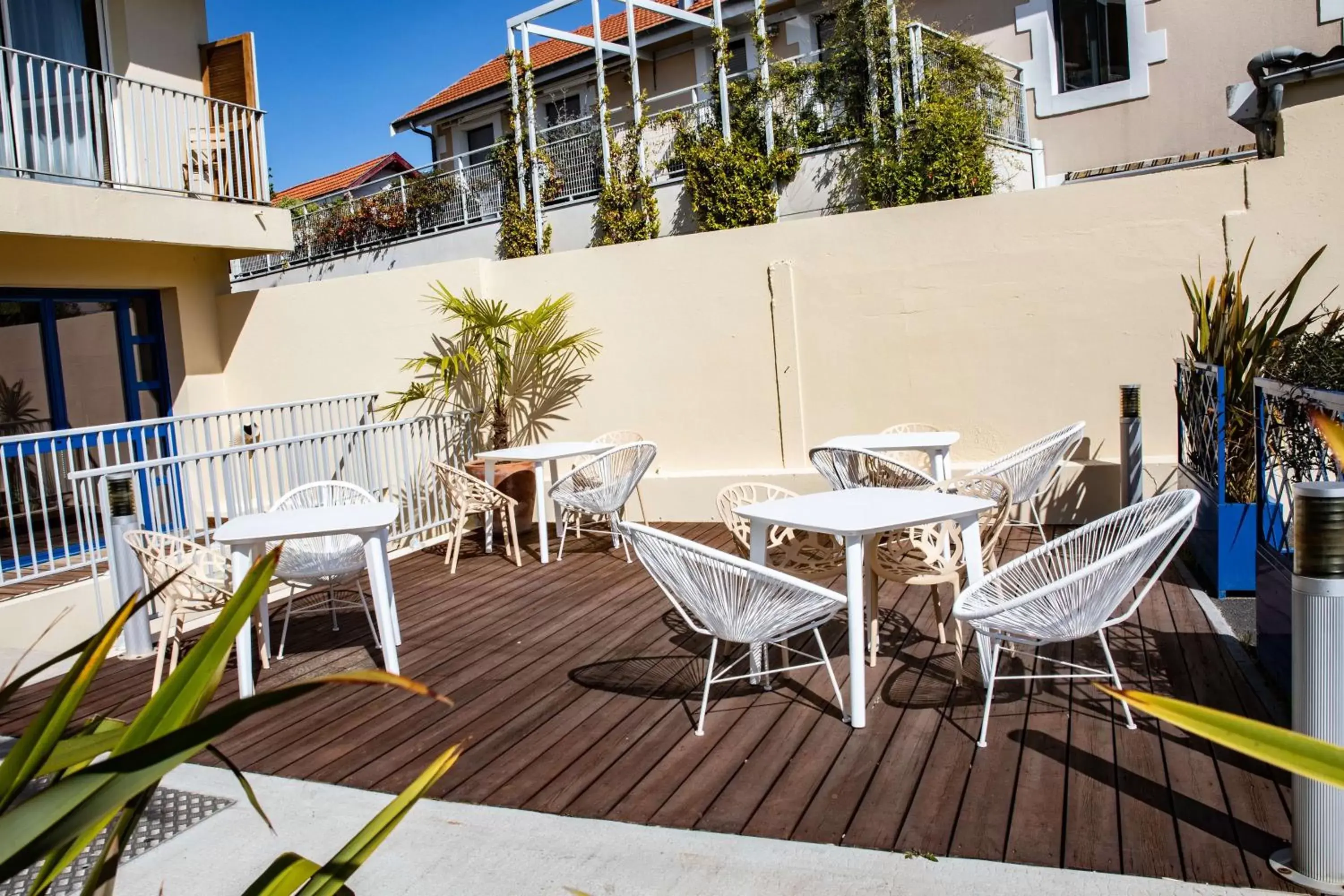 Property building in Best Western Arcachon Le Port