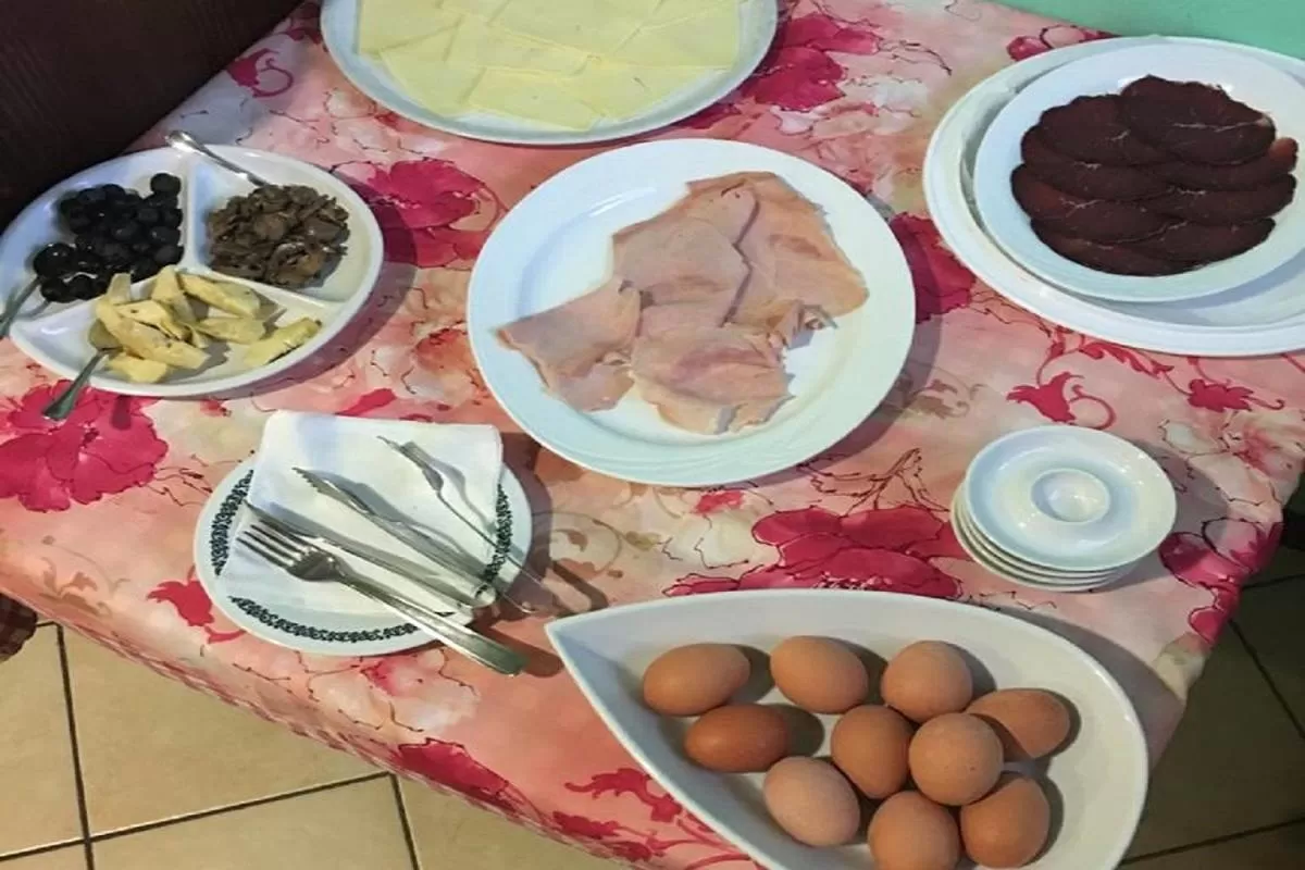 Food and drinks in RistHotel Pianura Inn