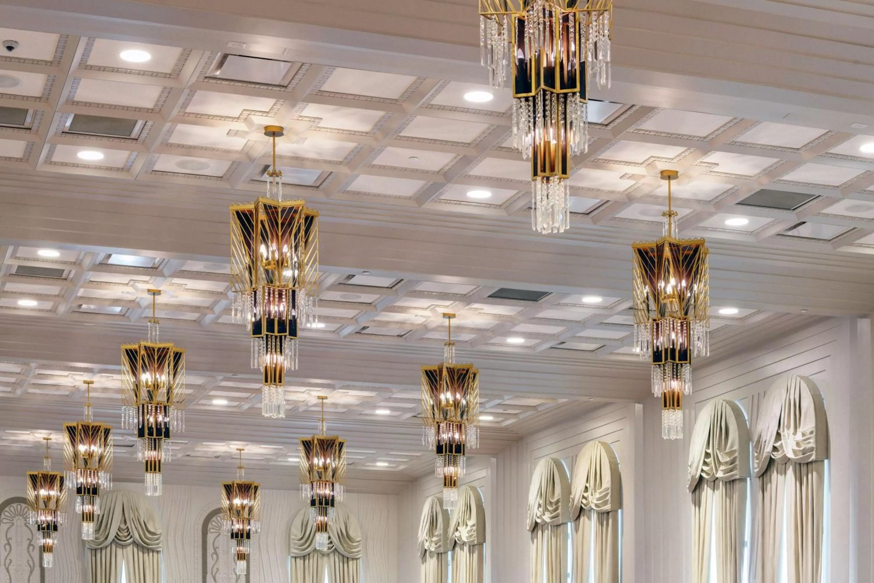 Meeting/conference room in Tulsa Club Hotel Curio Collection By Hilton