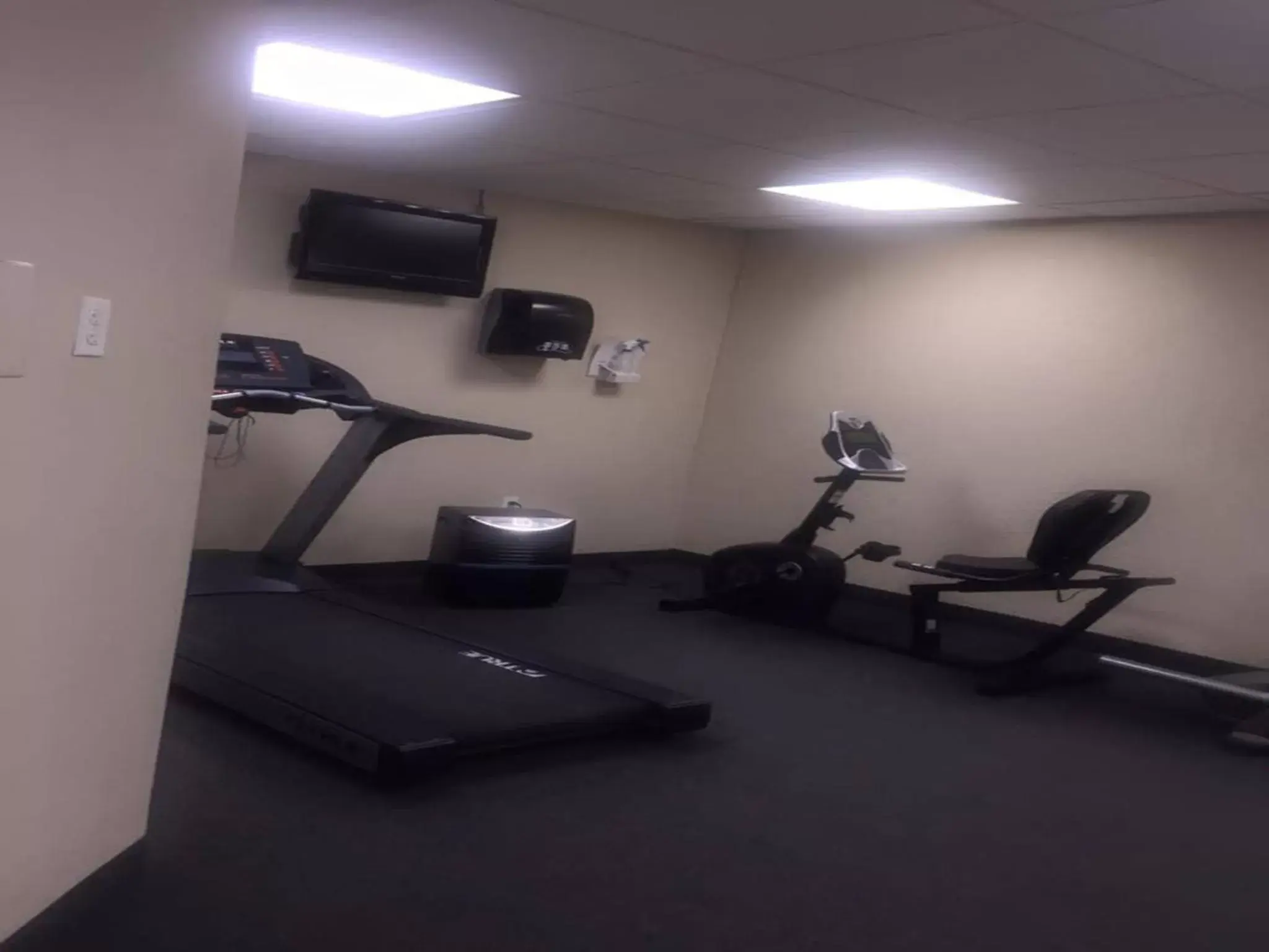 Property building, Fitness Center/Facilities in Microtel Inn & Suites Quincy by Wyndham