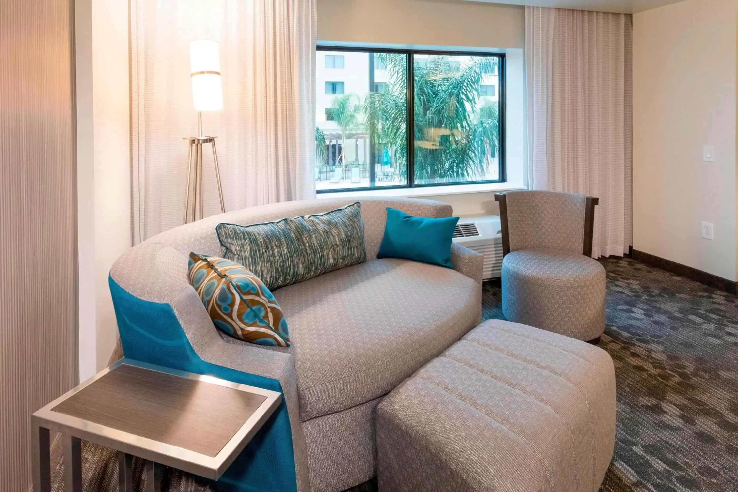 Photo of the whole room, Seating Area in Courtyard by Marriott St. Augustine Beach