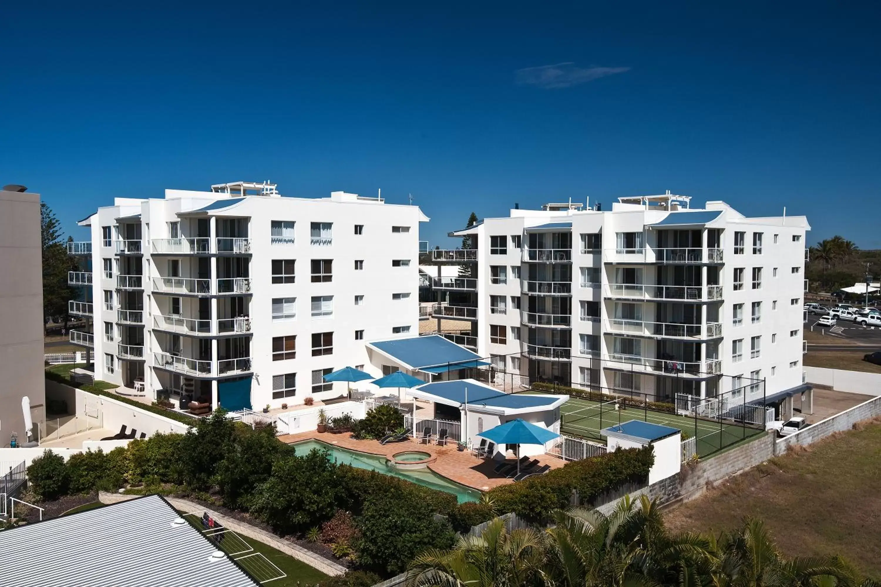 Facade/entrance, Pool View in Bargara Blue Resort