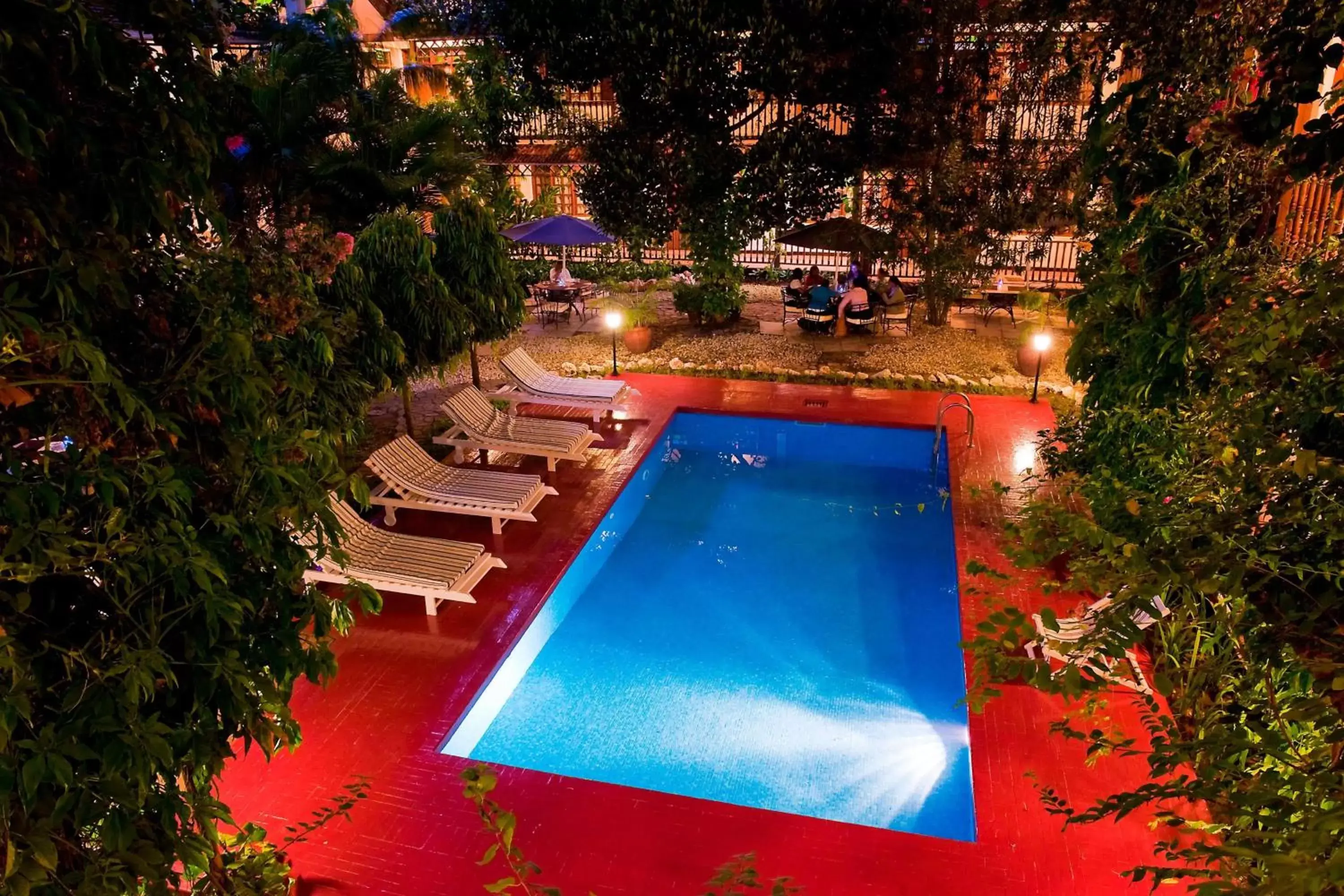 Swimming pool, Pool View in Protea Hotel by Marriott Dar es Salaam Courtyard