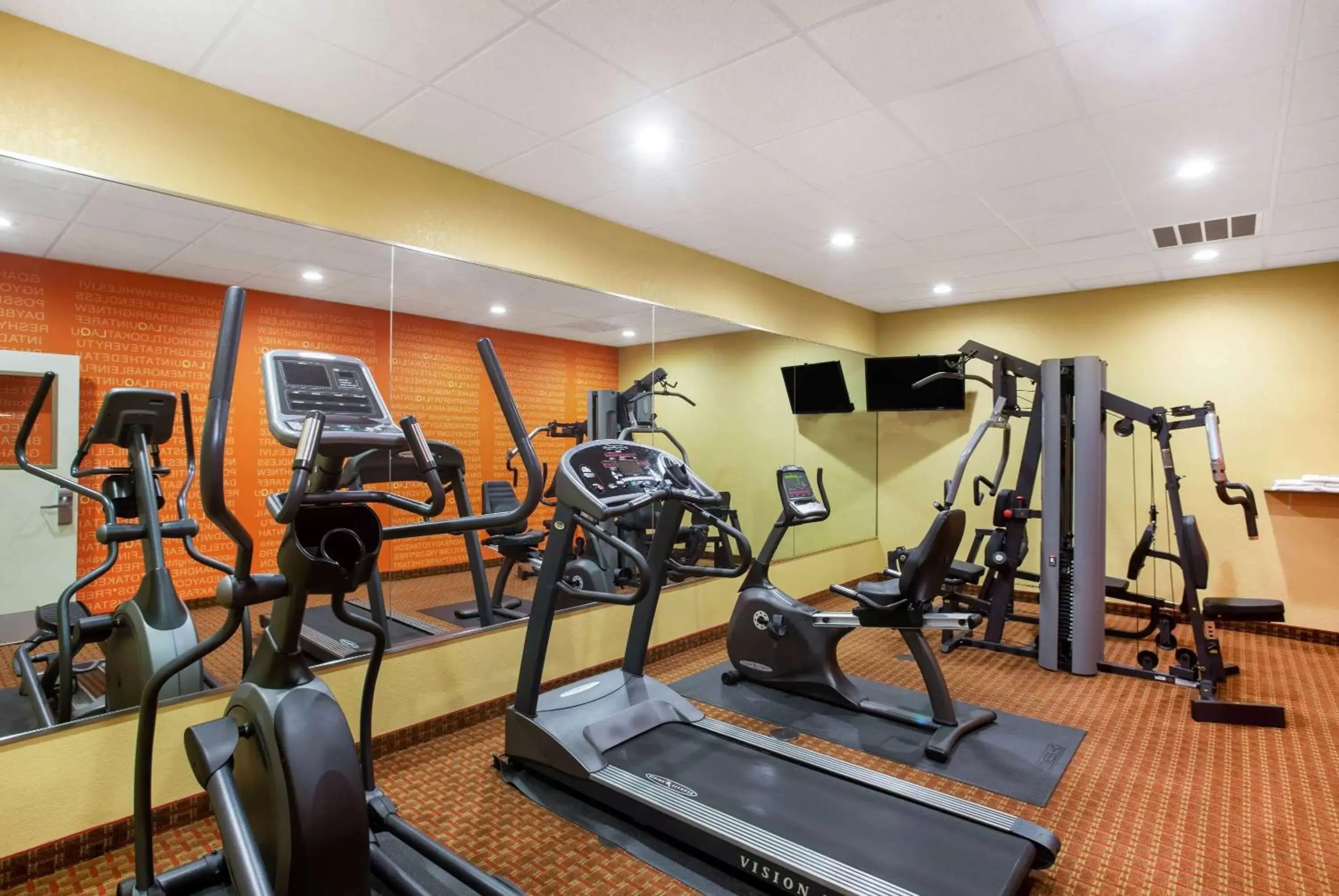 Fitness centre/facilities, Fitness Center/Facilities in La Quinta by Wyndham Marble Falls
