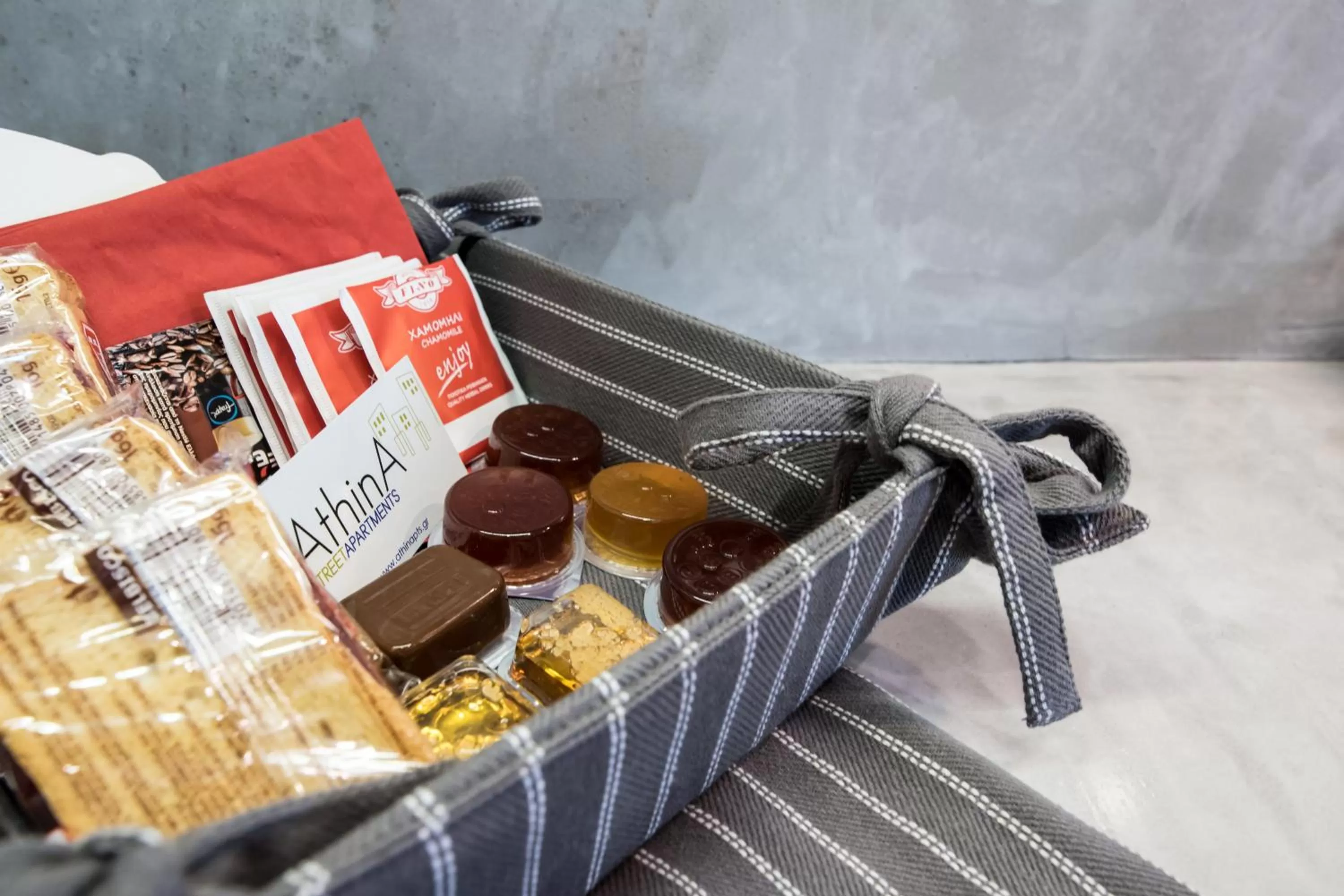 Kitchen or kitchenette in AthinA STREETAPARTMENTS