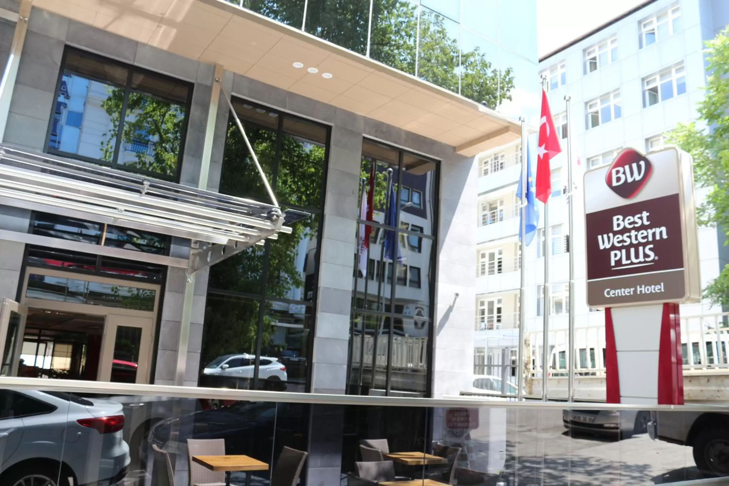 Property building in Best Western Plus Center Hotel Property building in Best Western Plus Center Hotel