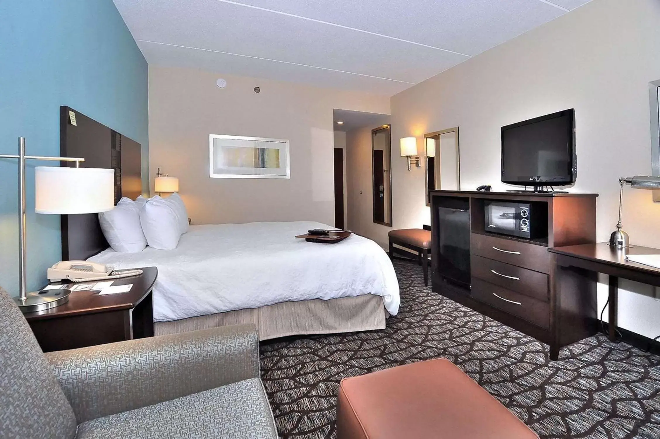 Bed in Hampton Inn Eden Bed in Hampton Inn Eden