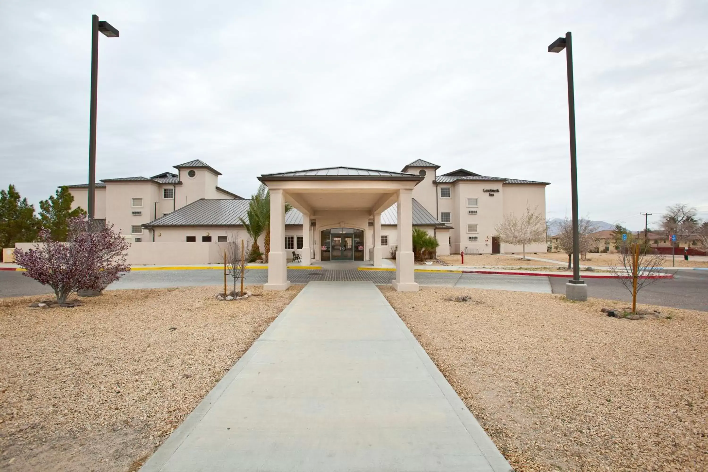 Street view, Property Building in Landmark Inn Fort Irwin