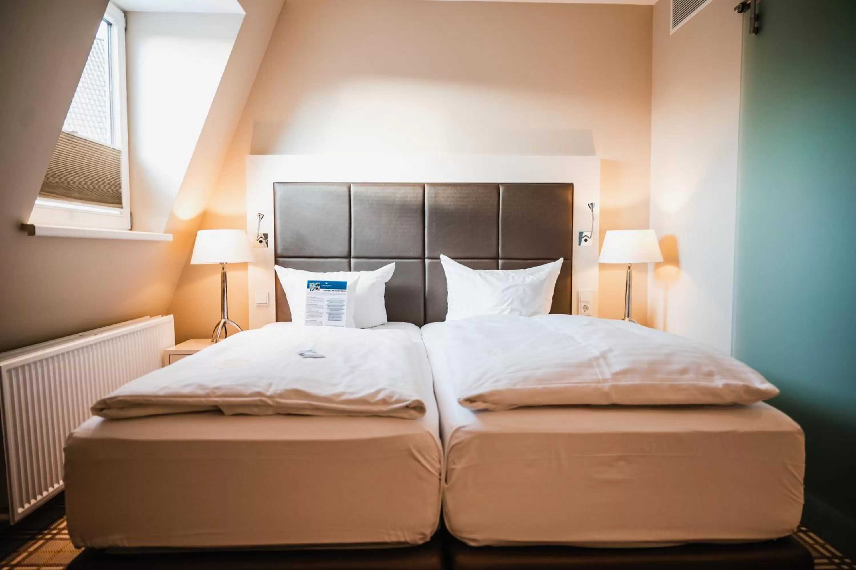 Bedroom, Bed in Hotel Birke, Ringhotel Kiel