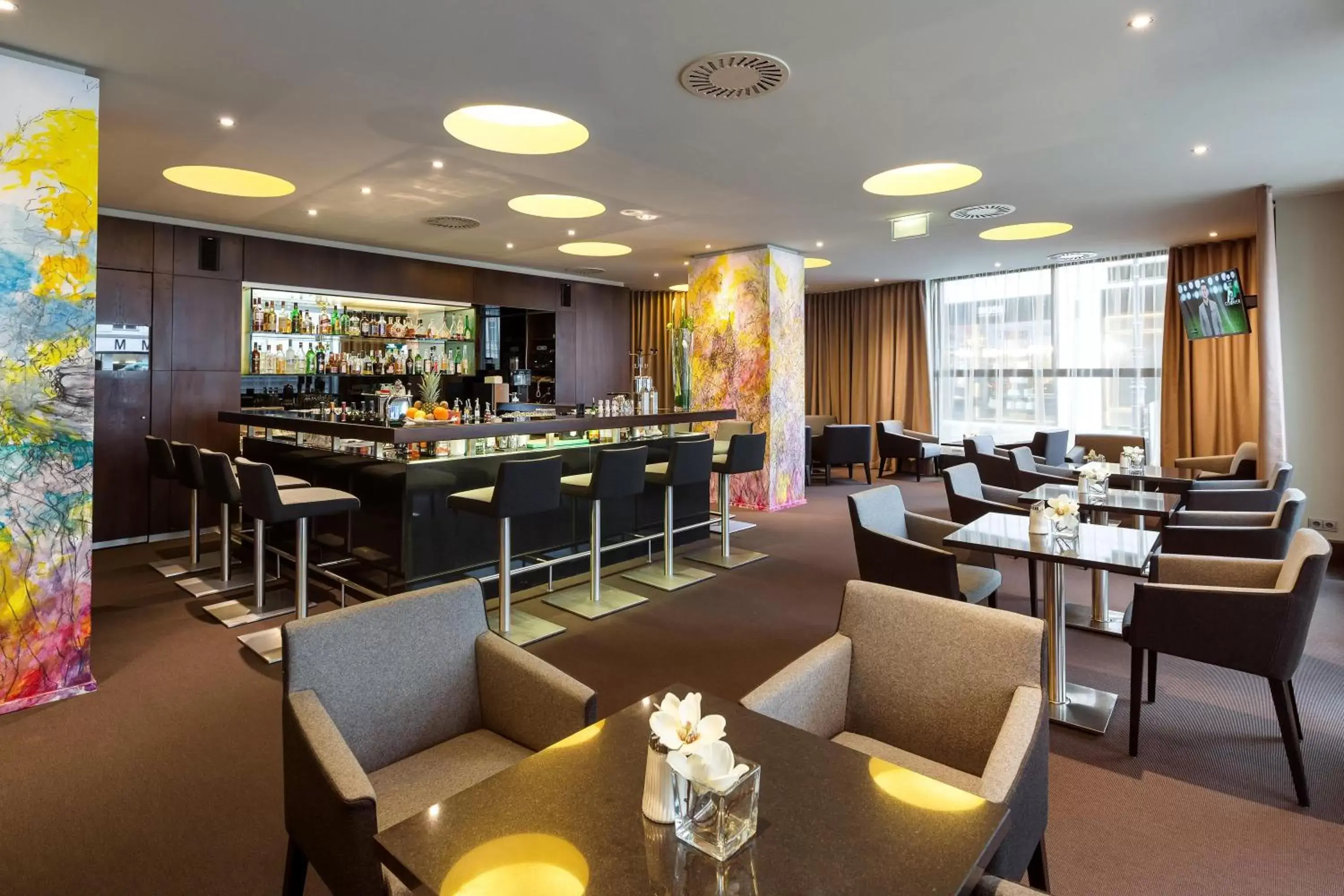 Lounge or bar, Restaurant/Places to Eat in Austria Trend Hotel Europa Wien