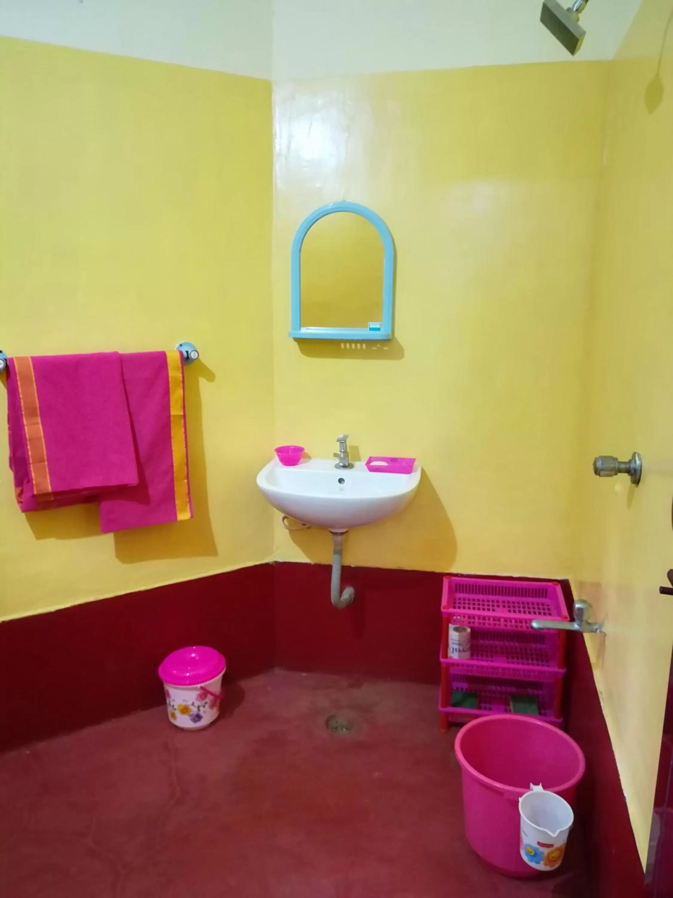 Bathroom in Sukriti beach Resort