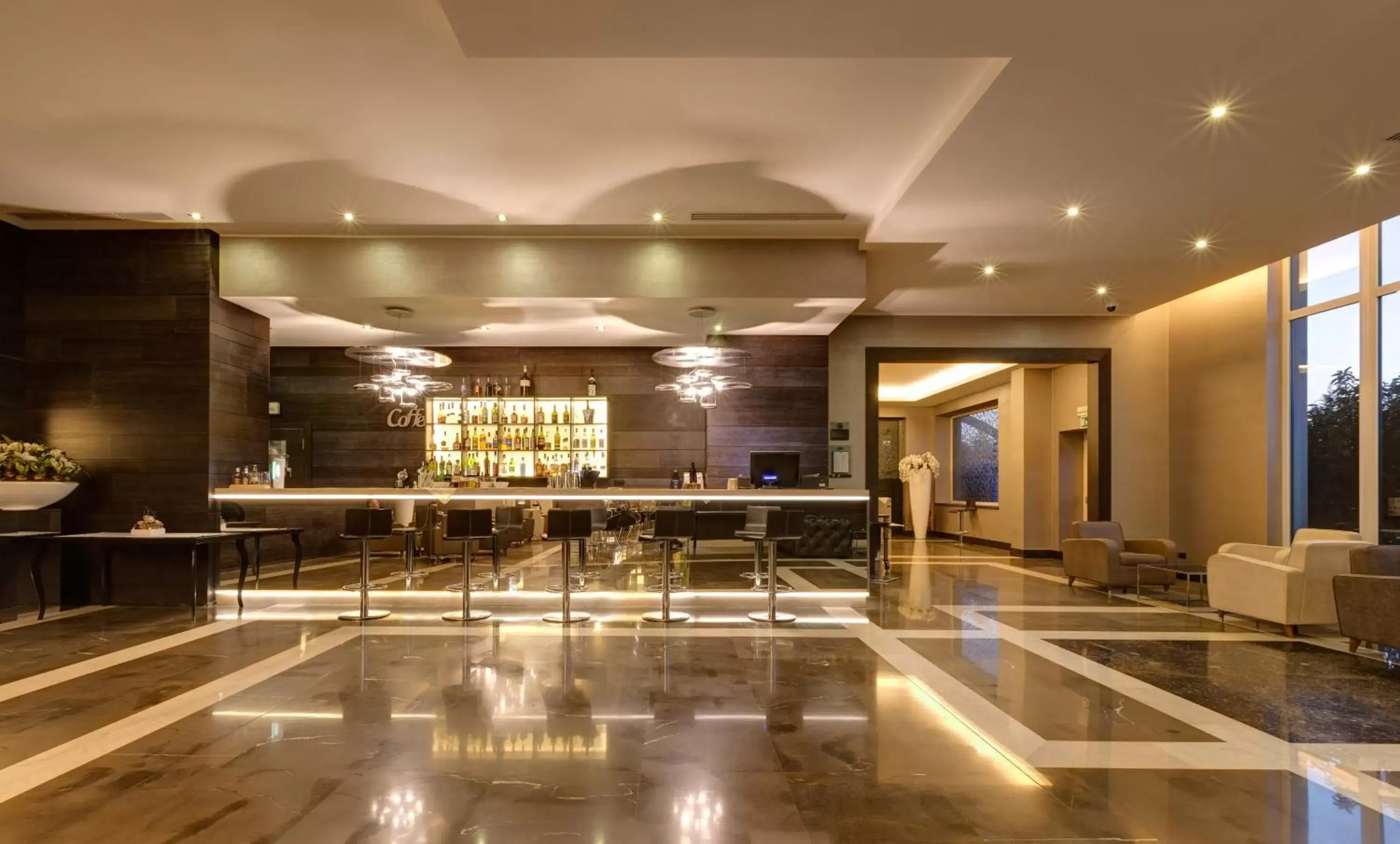 Lounge or bar in Klima Hotel Milano Fiere