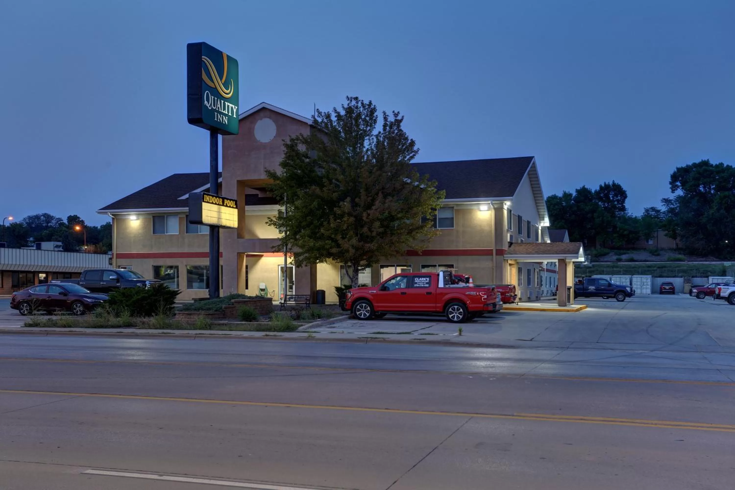 Property building in Quality Inn Pierre-Fort Pierre