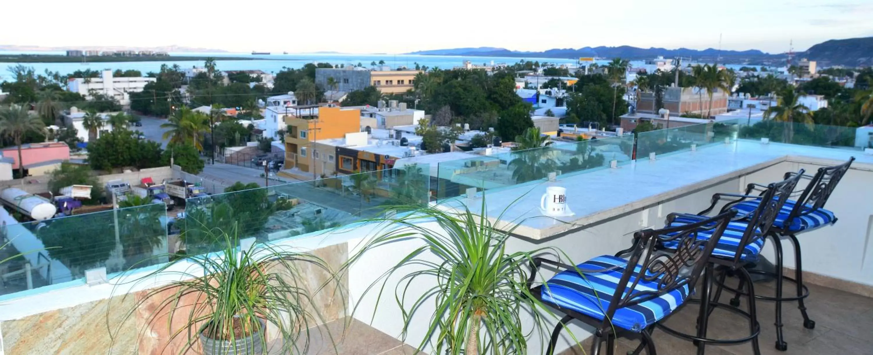 Balcony/Terrace, Pool View in Hotel HBlue