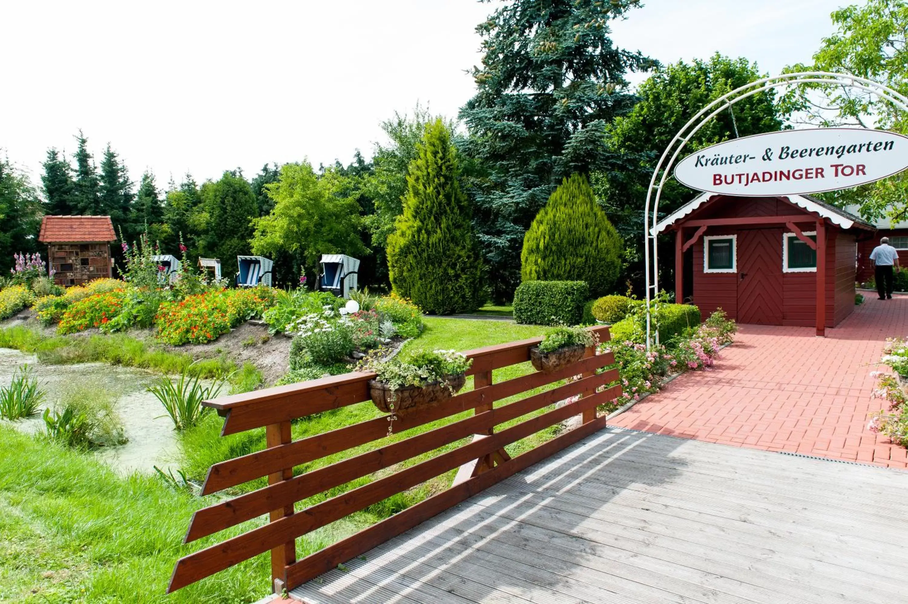 Garden in Landhotel Butjadinger Tor