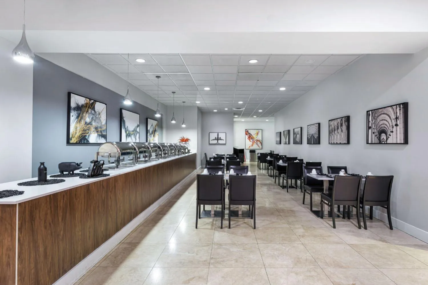 Restaurant/places to eat in Harborside Hotel