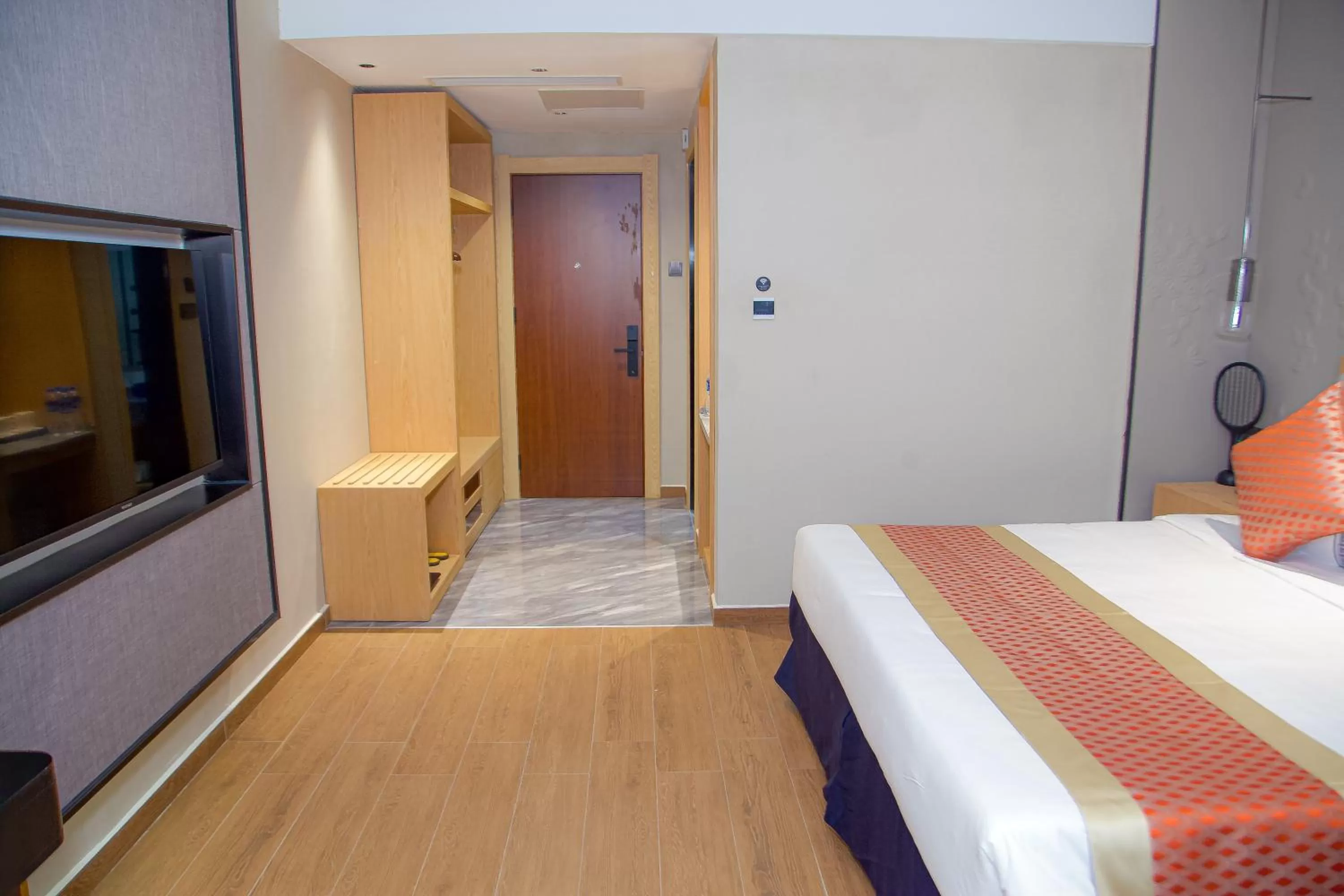 Bedroom in Hôtel FAMILLE MONDIALE