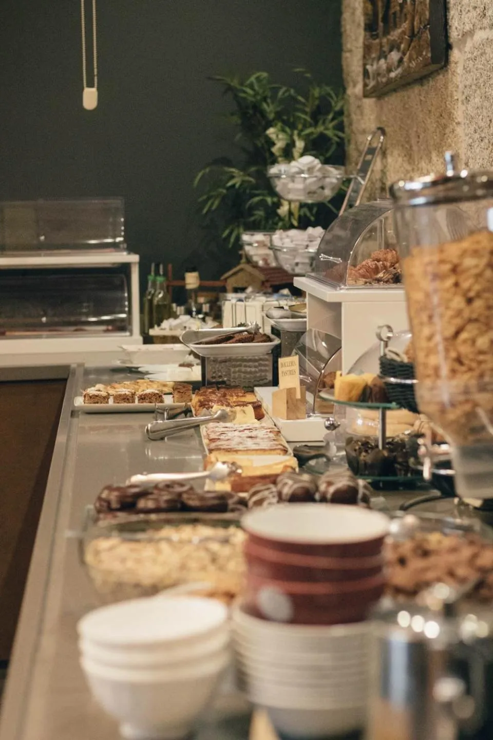 Coffee/tea facilities in Peregrina Hotel