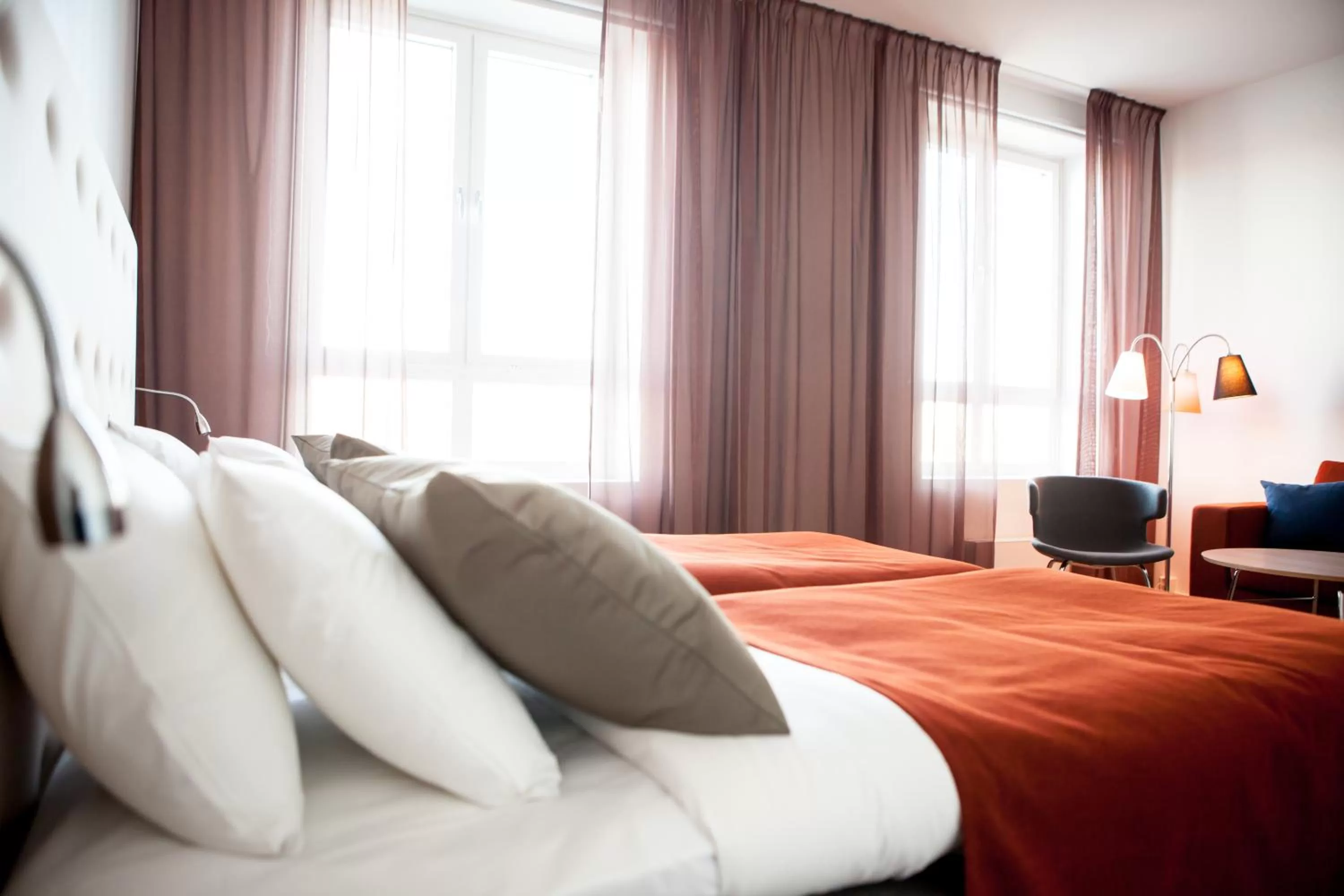 Bed in Best Western Hotel River C