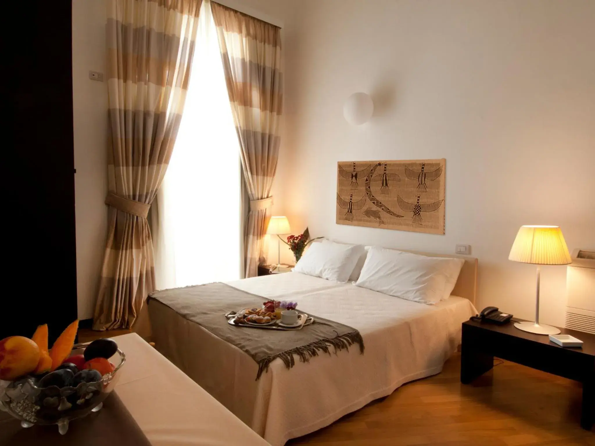 Photo of the whole room, Bed in Palazzo Indelli