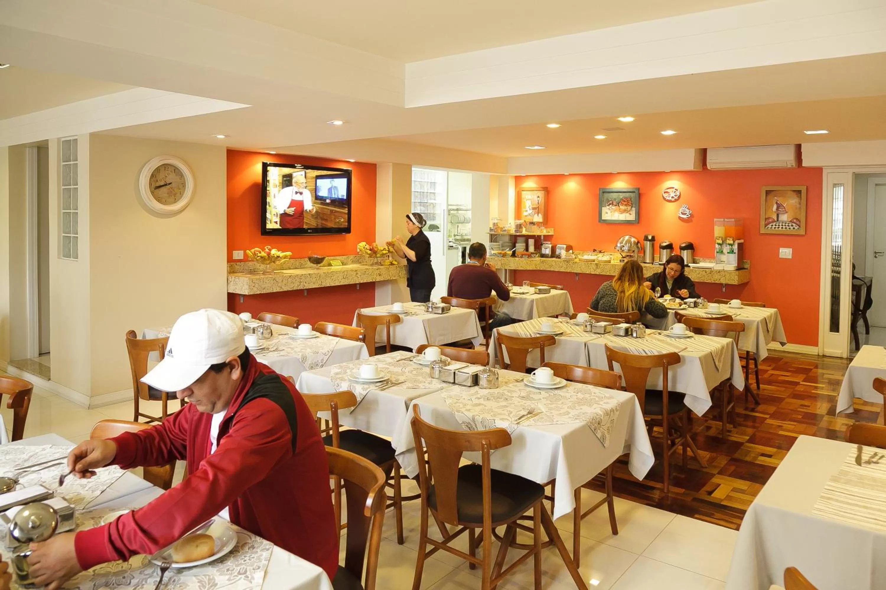 Property building in Hotel Erechim